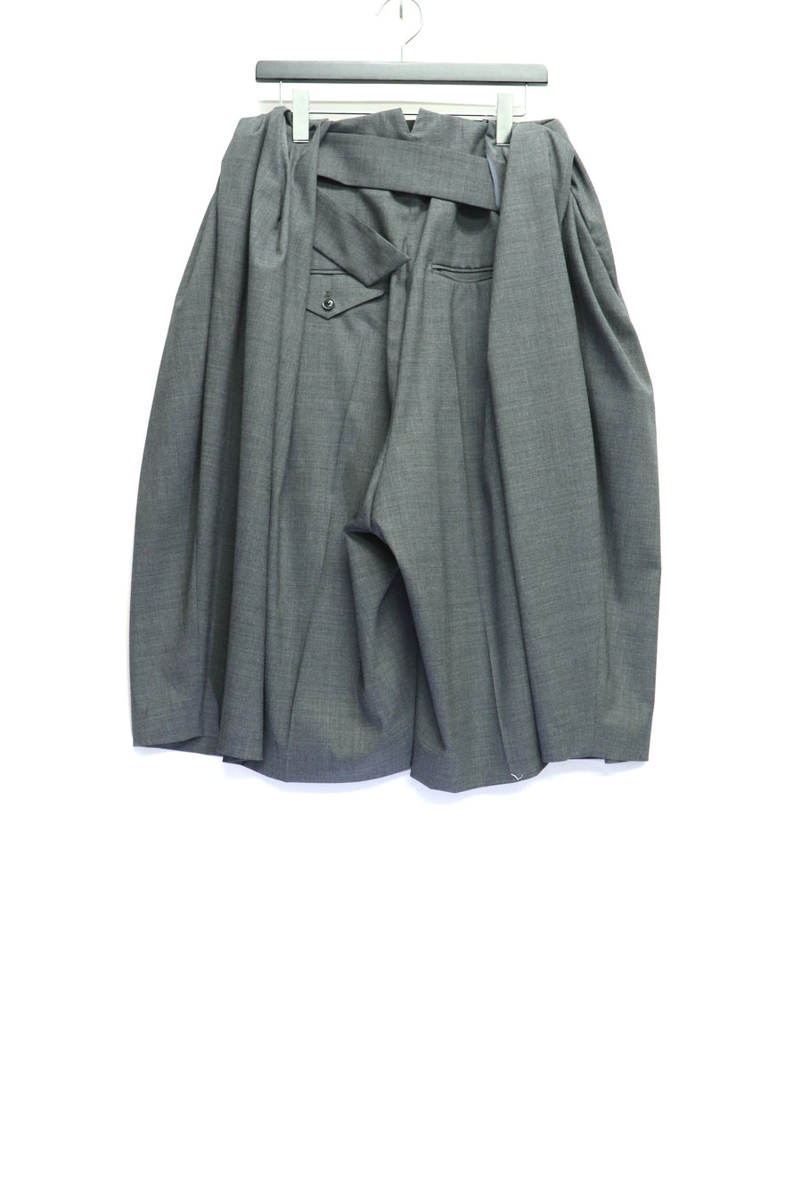 TOGA  Wool tropical half pants