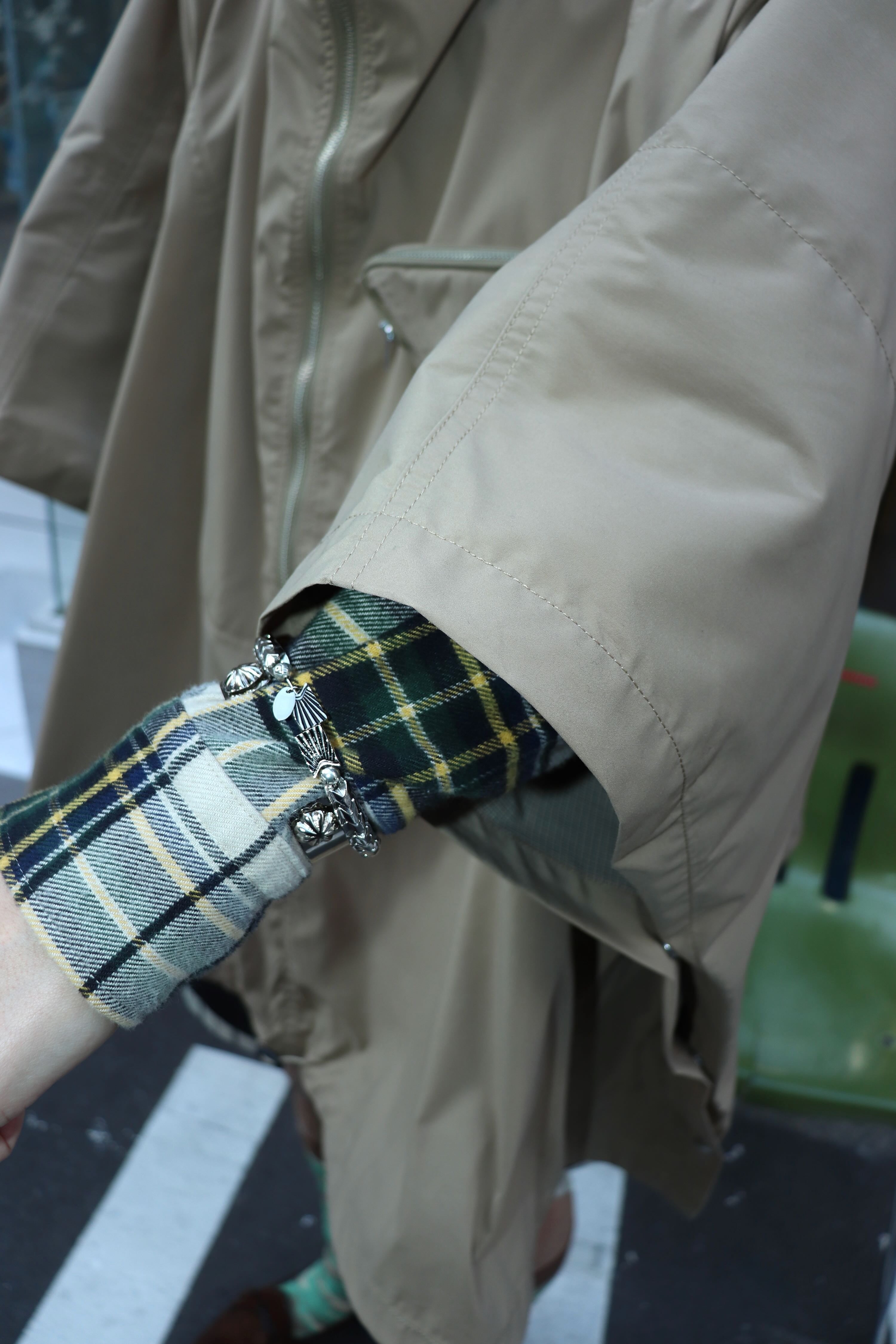 TOGA VIRILIS(トーガ ビリリース)のWeather cloth ponchoの通販