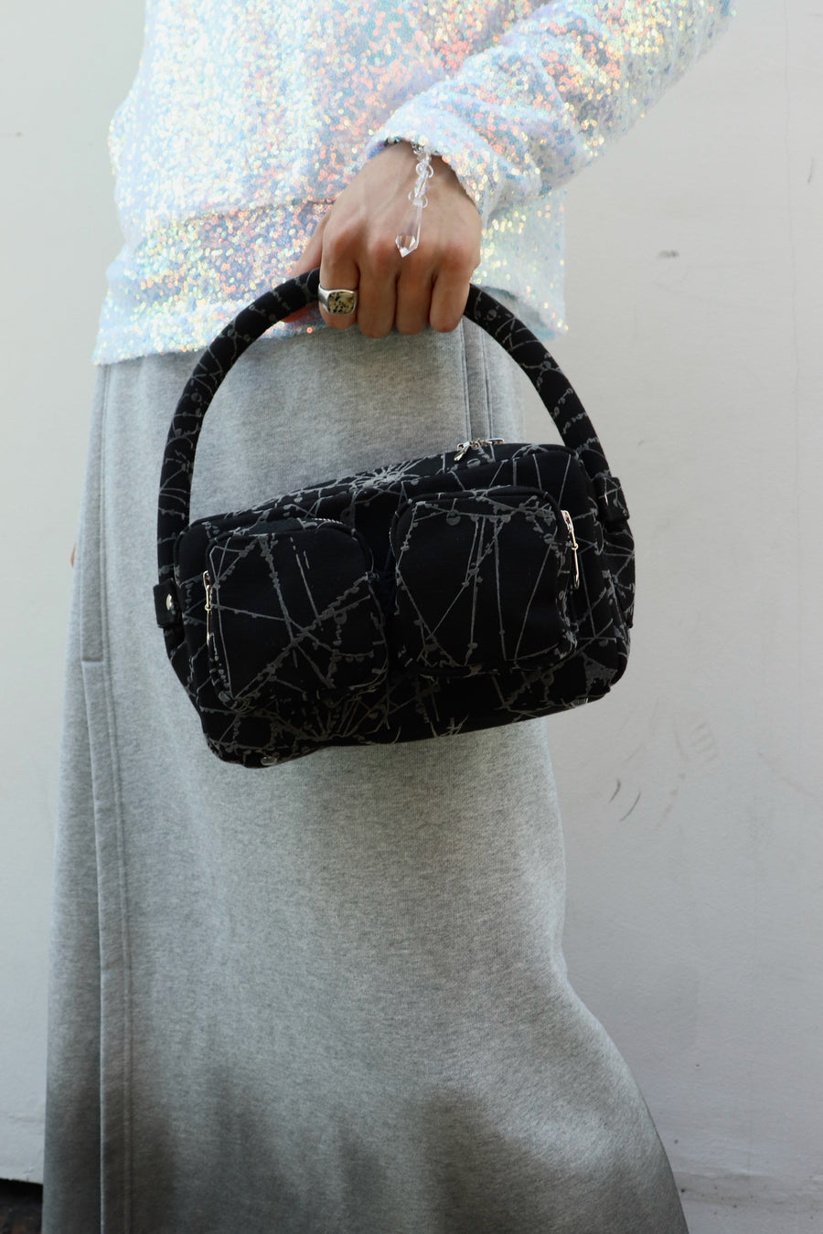 MASU  FLOCKY WEB MINI BAG(BLACK)