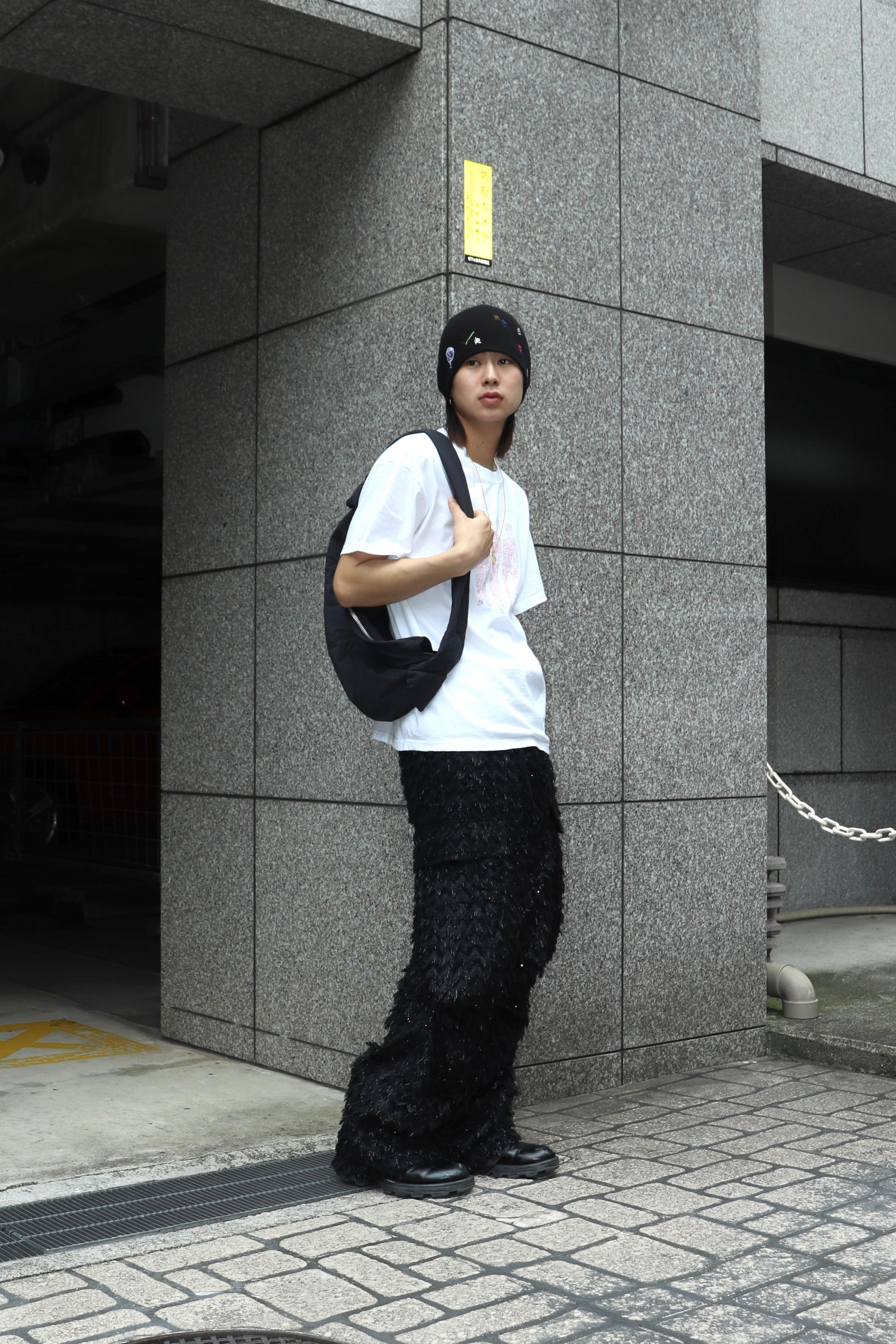MASU(エムエーエスユー)のFLUFFY CARGO PANTS BLACKの通販｜PALETTE