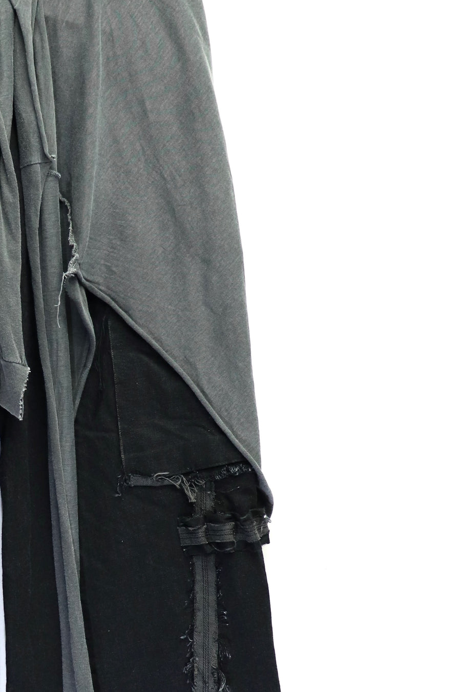 MINUS  Slash Seam Twist Cargo Jeans With Wrapped