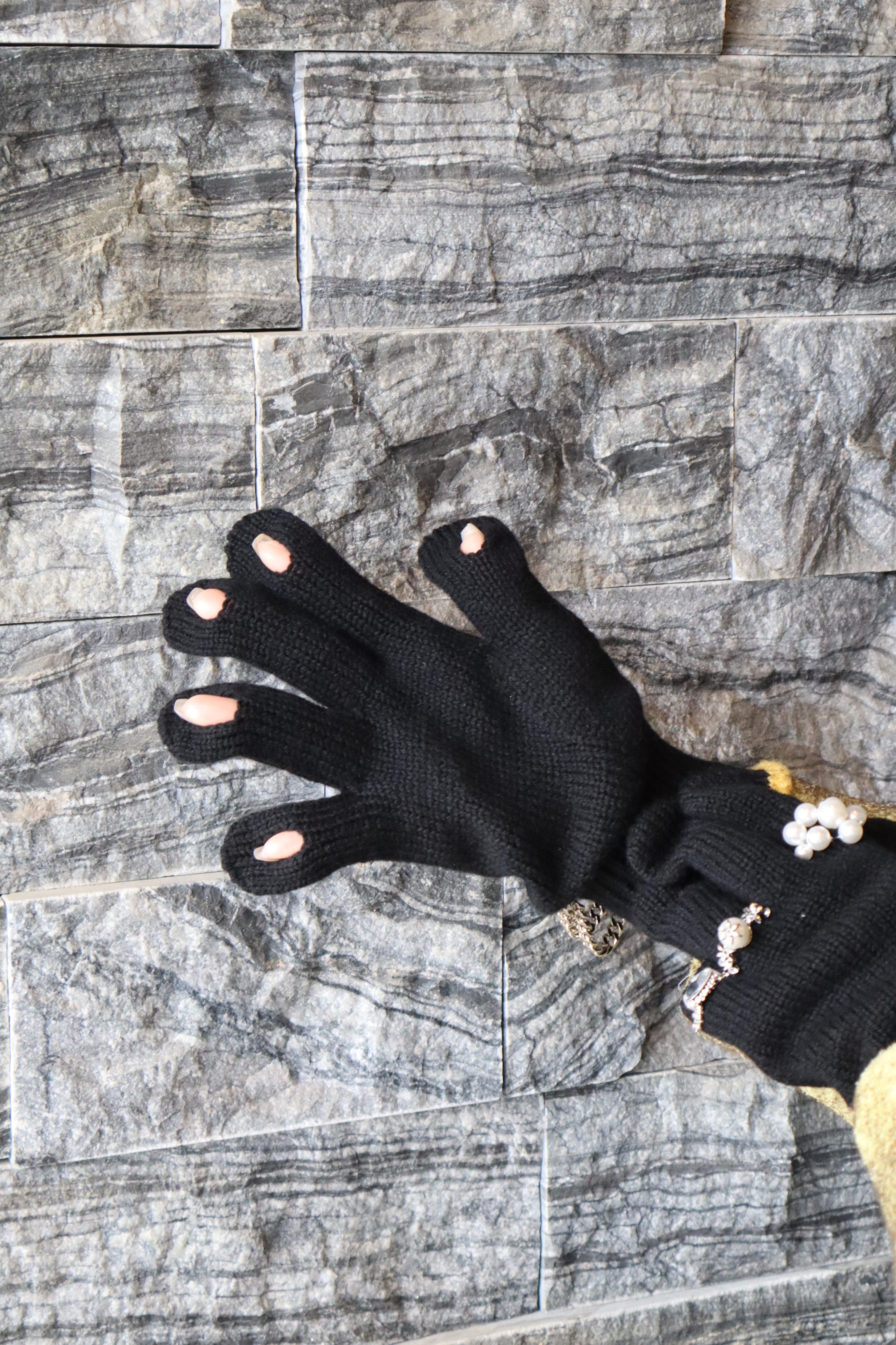 ＜doublet＞KNIT GLOVES WITH RINGS　25aw KNIT GLOVES WITH RINGS-ニットグローブウィズリング-doublet 小物