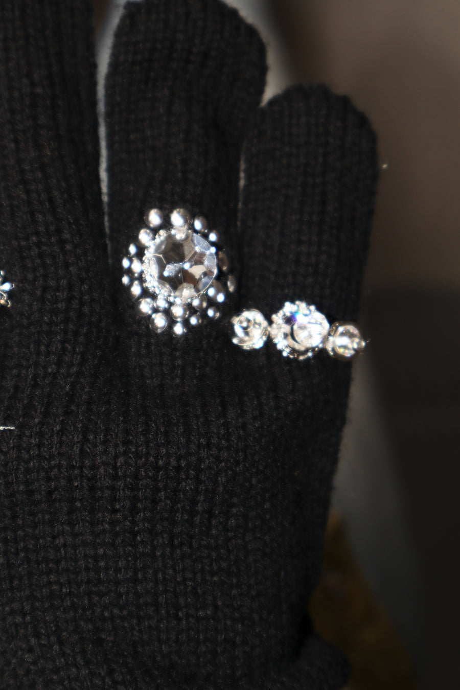 doublet  KNIT GLOVES WITH RINGS(BLACK)