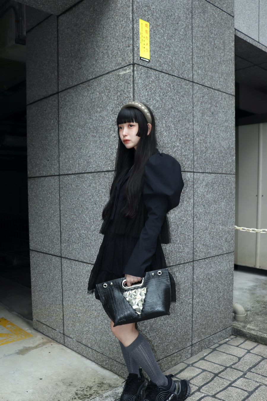 KAGARI YUSUKE  黒壁 クラッチショルダー (スタッズ) ※受注品