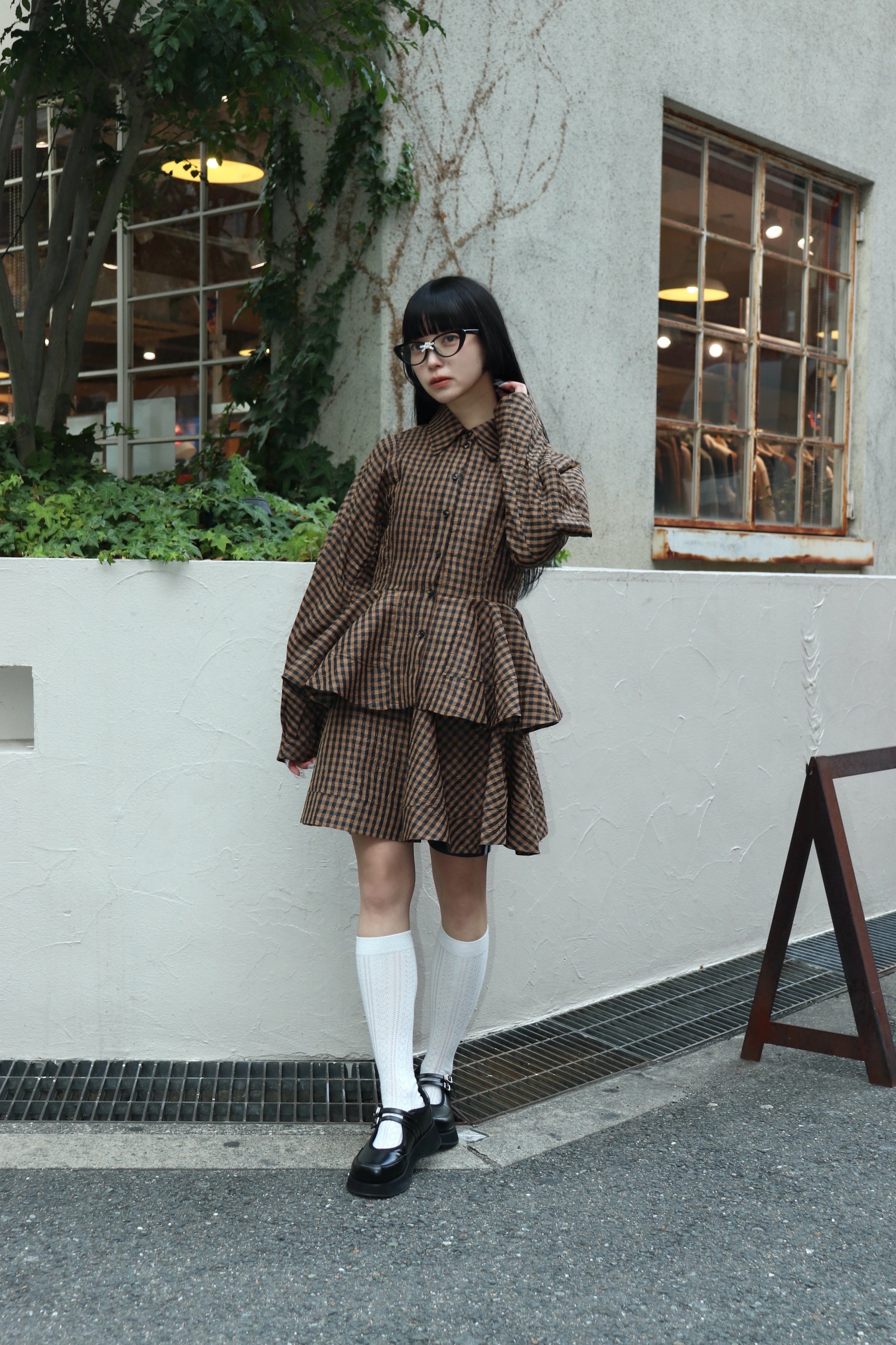 GANNI チェック柄 パフスリーブ トップス GANNI(ガニー)のCrinkled Taffeta Check Peplum Shirtの通販｜PALETTE
