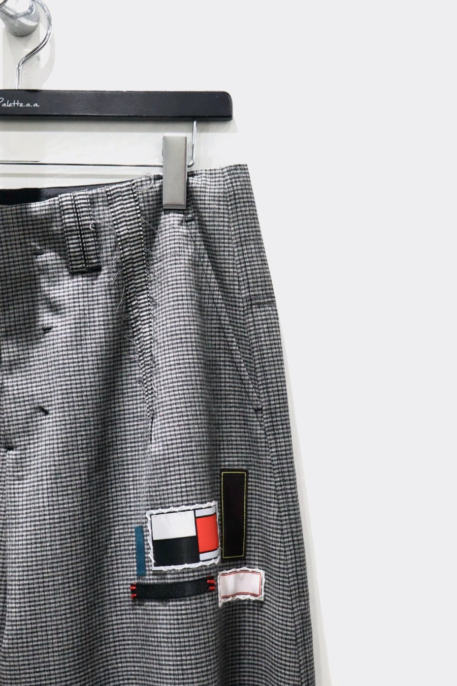 NAMESAKE(ネイムセイク)のLANKA PLEATED WIDE TROUSERS PLUME GRAYの