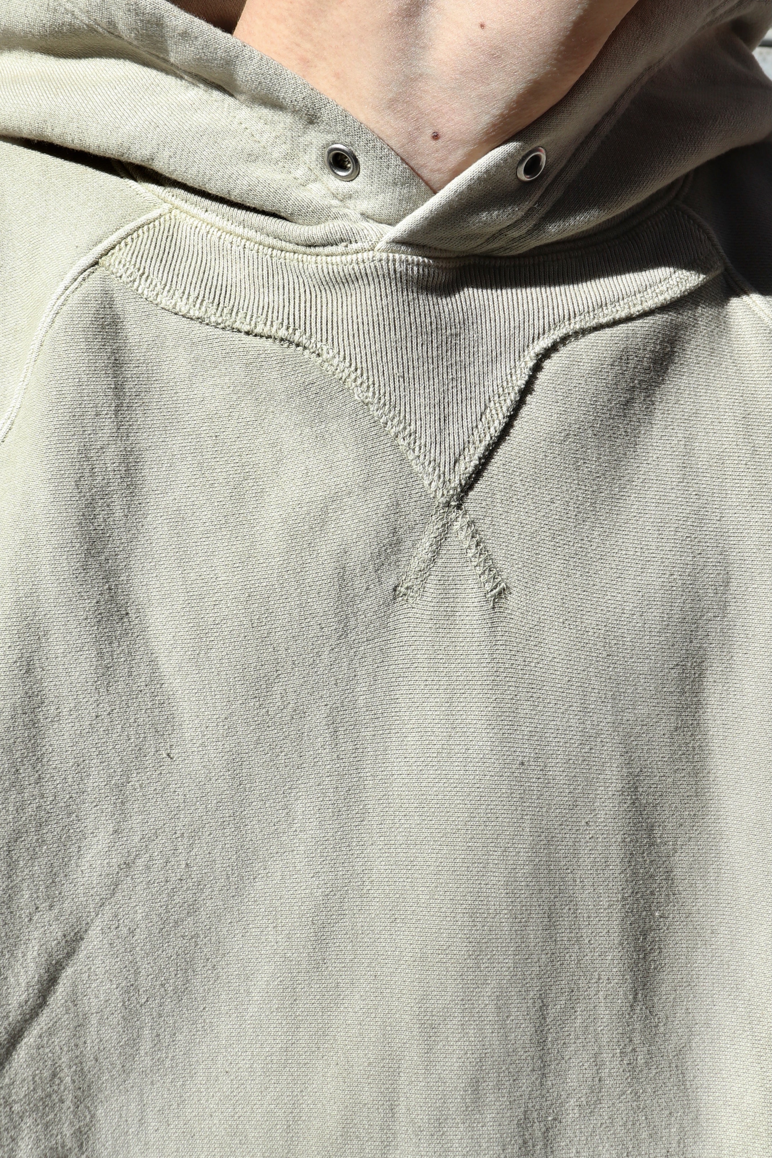 SUGARHILL(シュガーヒル)のPIGMENT DYE HOODIE SMOKE WHITEの通販 