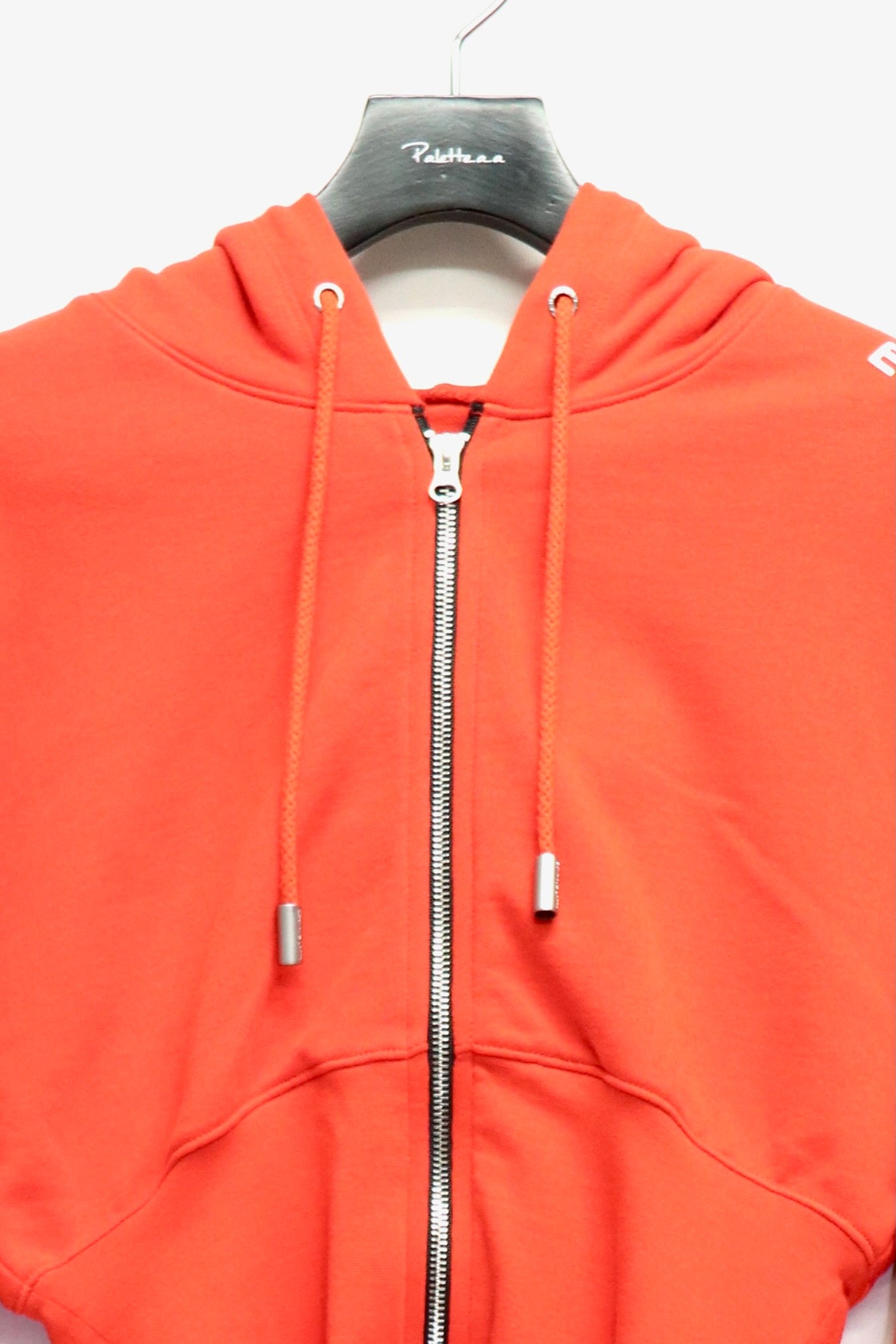 ECKHAUS LATTA(エコーズラッタ)のSNATCHED HOODIE REDの通販｜PALETTE