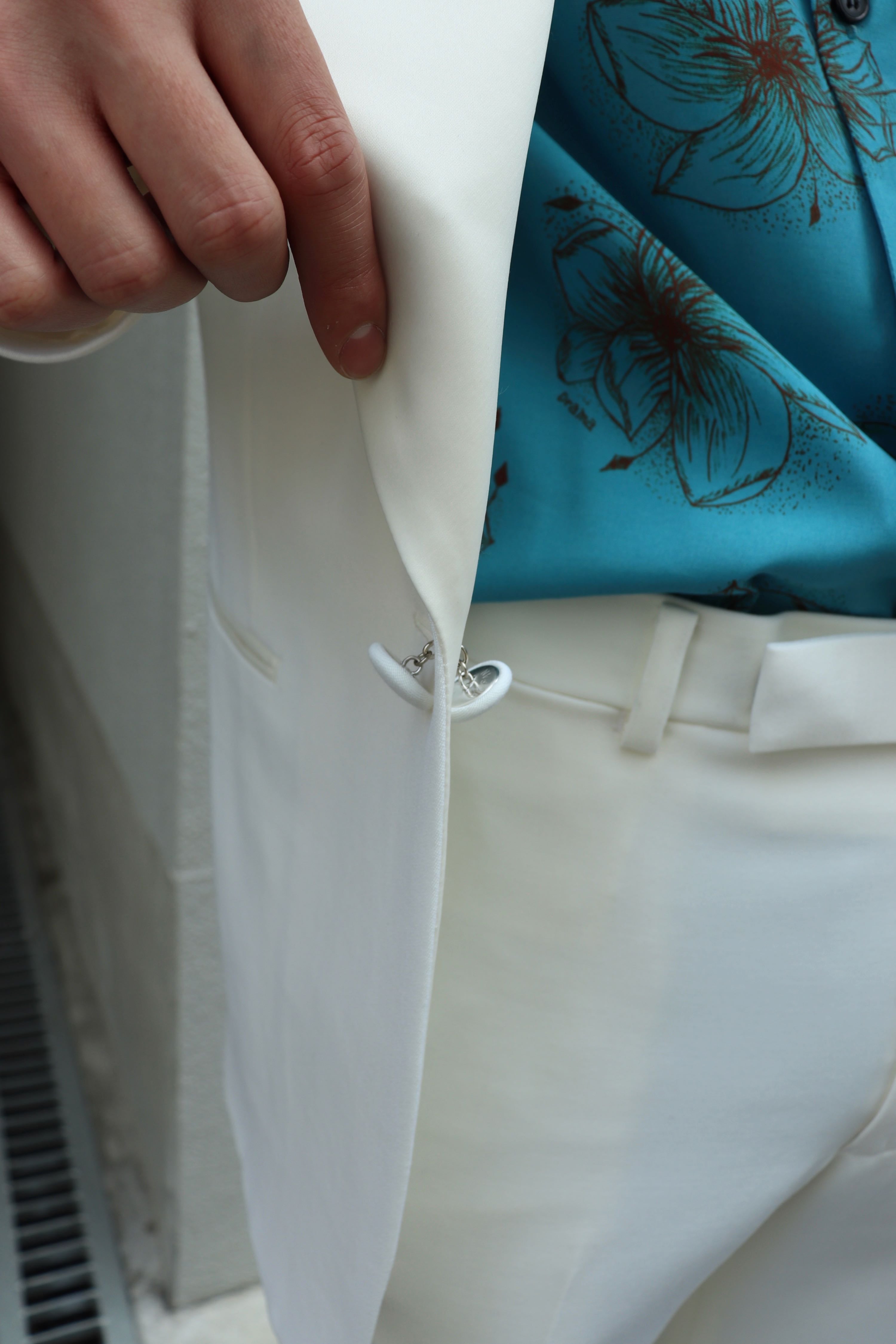 LITTLEBIG(リトルビッグ)のShawl Collard Jacket White or Blackの通販