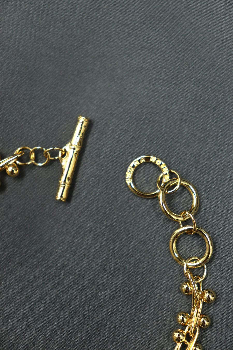 BRU NA BOINNE(ブルーナボイン)のプチガリトラップブレス GOLDの通販