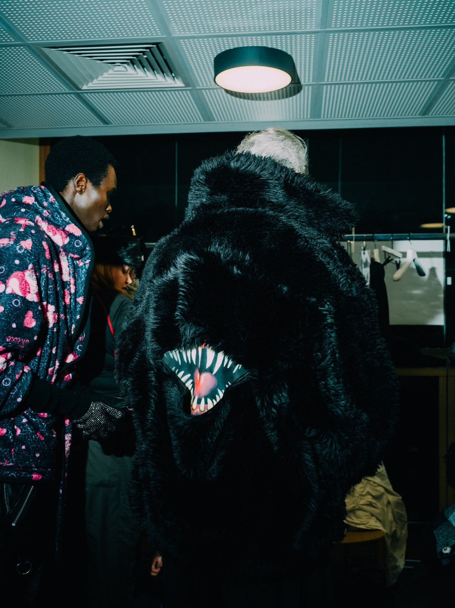 doublet  SINISTER MOUTH FAUX FUR JACKET