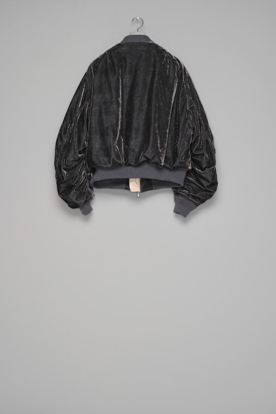 MASU(エムエーエスユー)のVC VELVET PUFFER BOMBER JACKET DUSTY BLACK