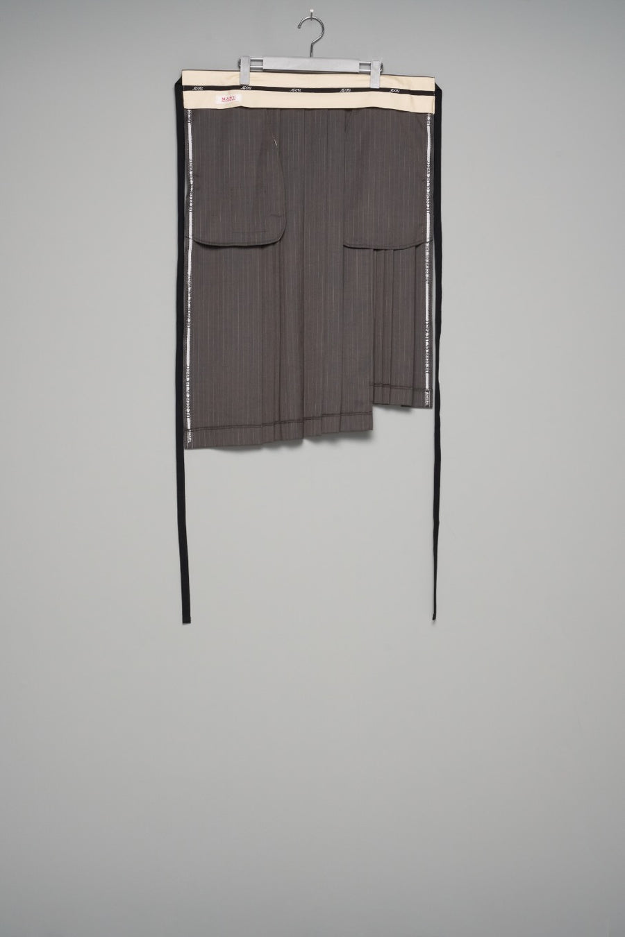 MASU(エムエーエスユー)のPLEATED APRON STONE GRAYの通販｜PALETTE