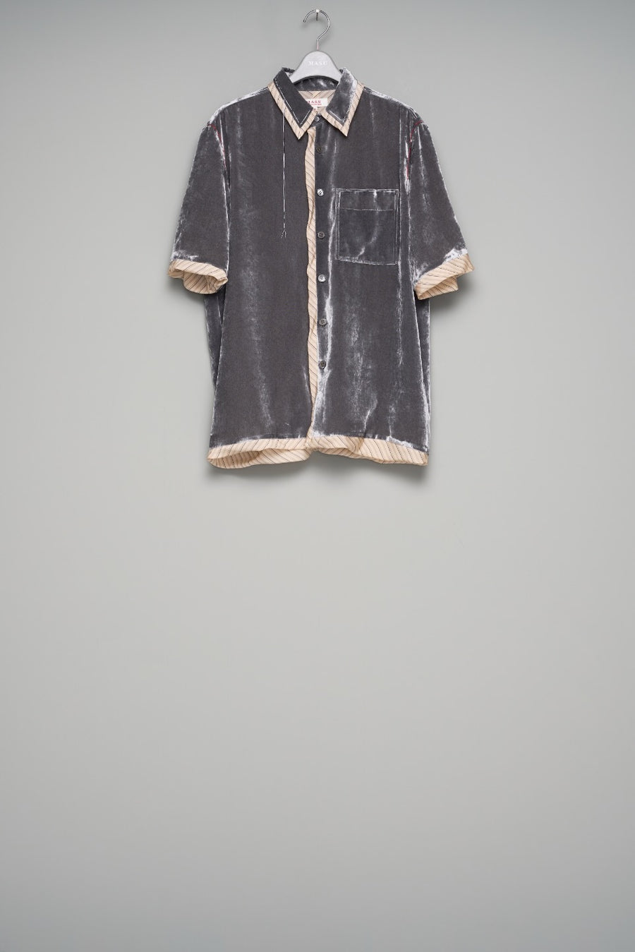 MASU(エムエーエスユー)の2026ss UNEVEN VELVET HALF SLEEVE SHIRT