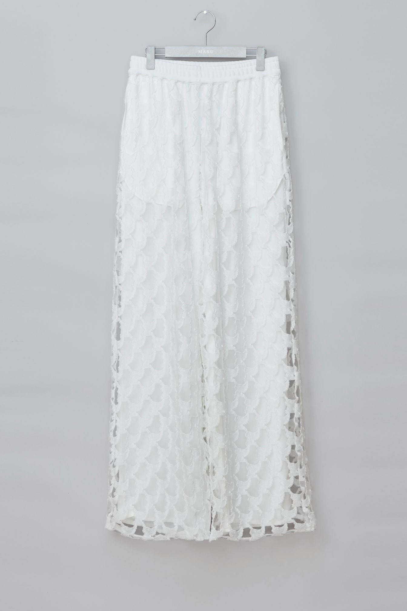 MASU(エムエーエスユー)のANGEL LACE EASY PANTS WHITEの通販｜PALETTE