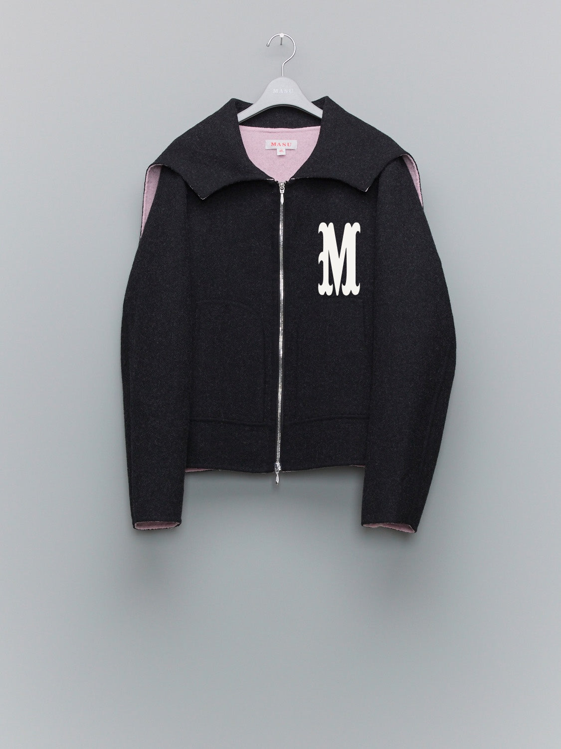 MASU(エムエーエスユー)のBAT COLLAR ZIP-UP JACKET BLACKの通販