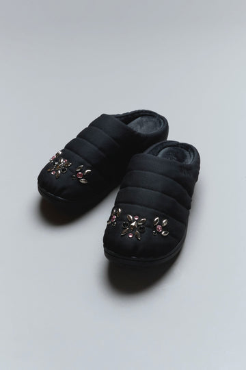 MASU × SUBU STUDS SANDAL(BLACK)