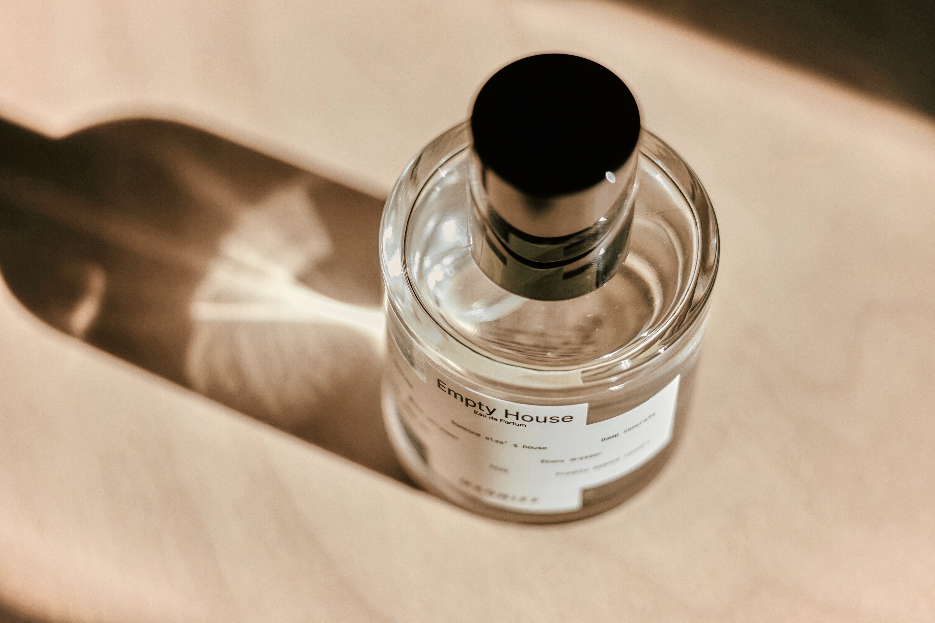 MAGNIFF マグニフ オードパルファム Empty House 45ml MAGNIFF(マグニフ)の”Empty House”オードパルファムの通販｜PALETTE