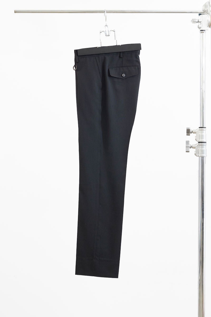SOSHIOTSUKI(ソウシオオツキ)のFRONT LOWRISED TROUSERS BLACKの通販