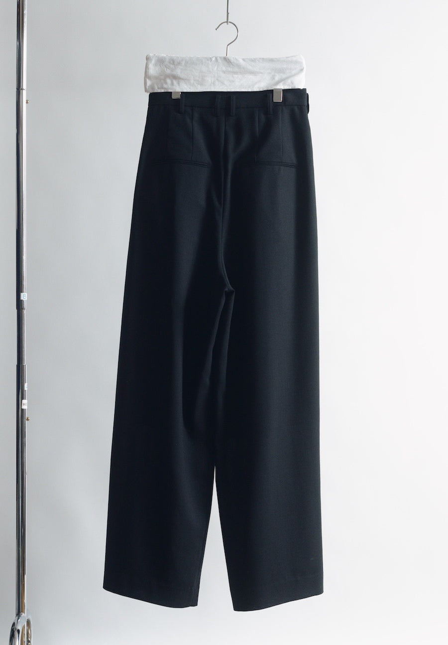 SOSHIOTSUKI  WOOL SERGE HI-WAIST TROUSERS(BLACK)