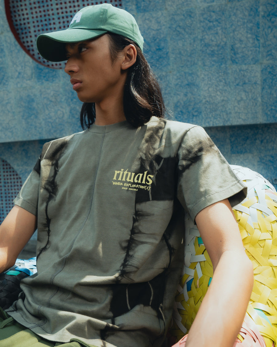 SPACE AVAILABLE  RITUAL TEE(BLACK)