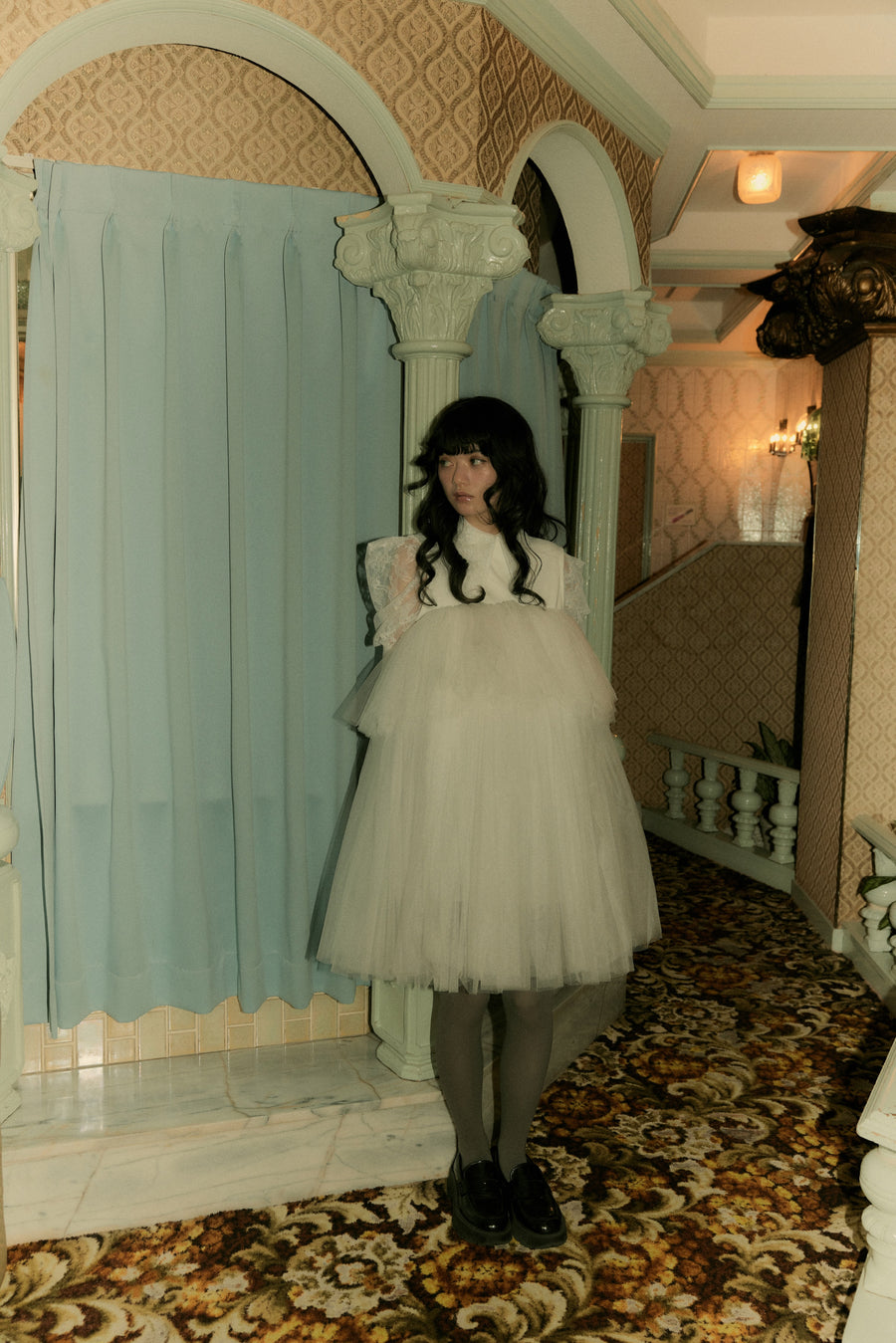 SHIORI MIKATA  over collar shirt bolero(WHITE)