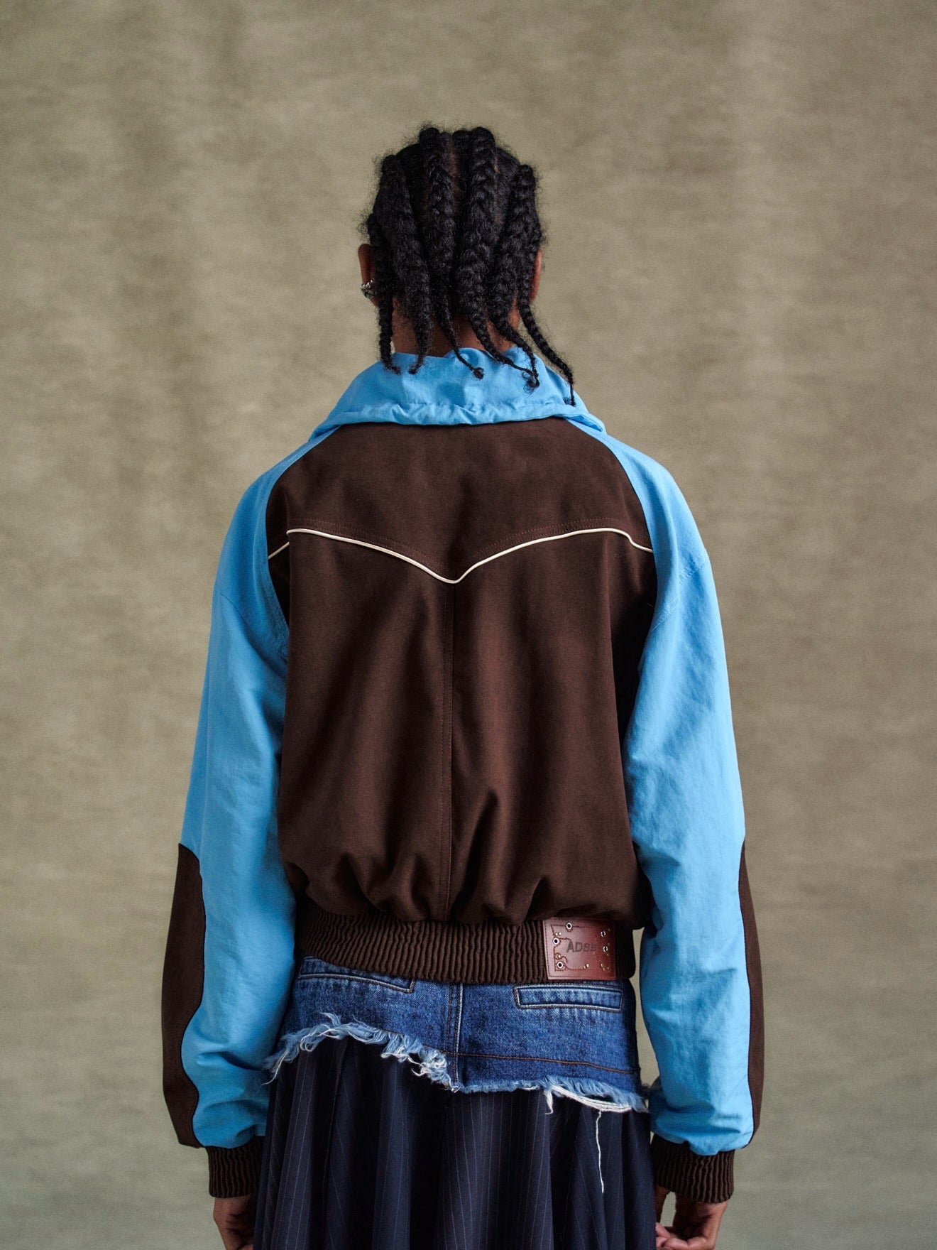 awa685w_SKYBLUE_LookImage_05_4