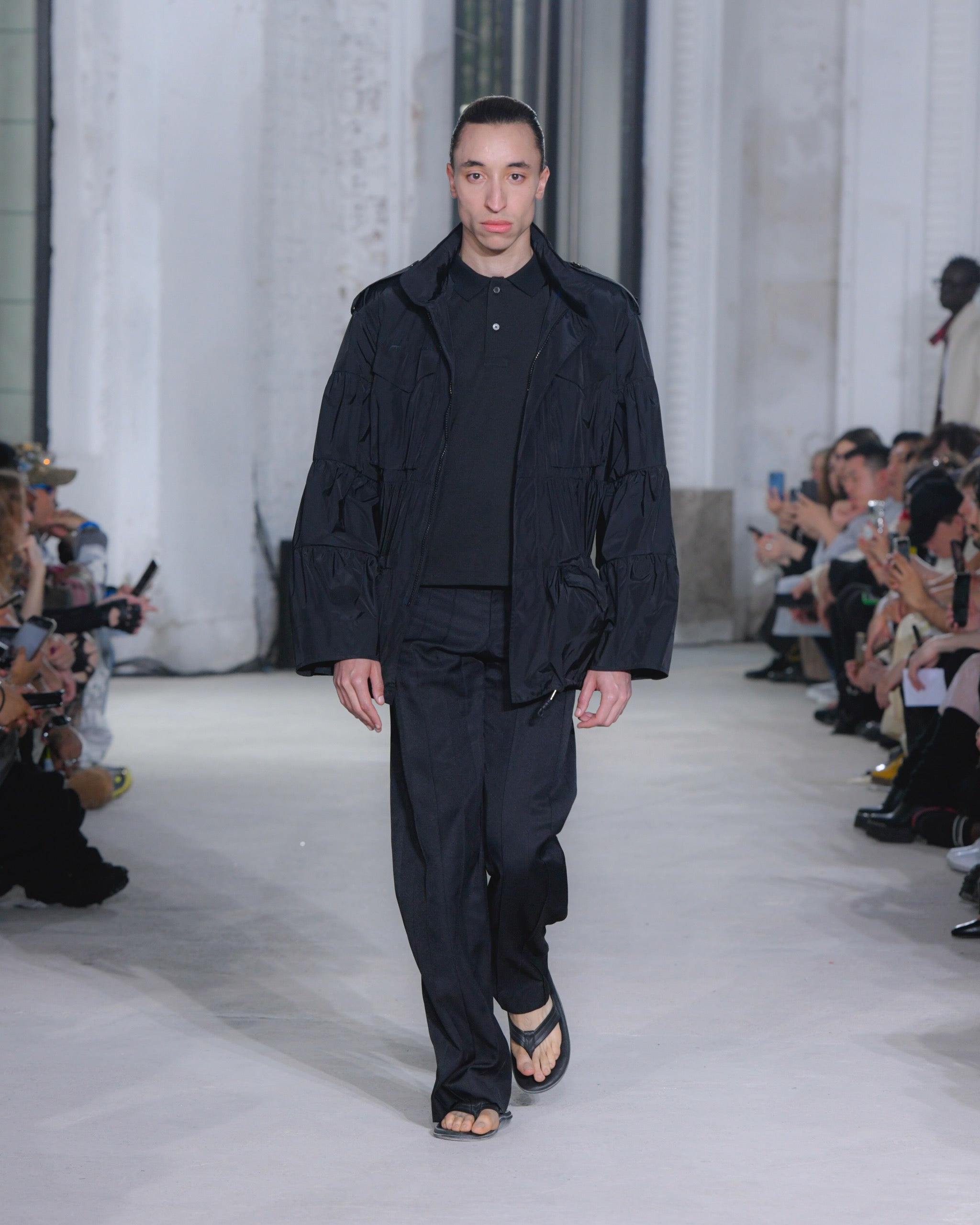 MASU(エムエーエスユー)のPLEATED PANTS BLACKの通販｜PALETTE art
