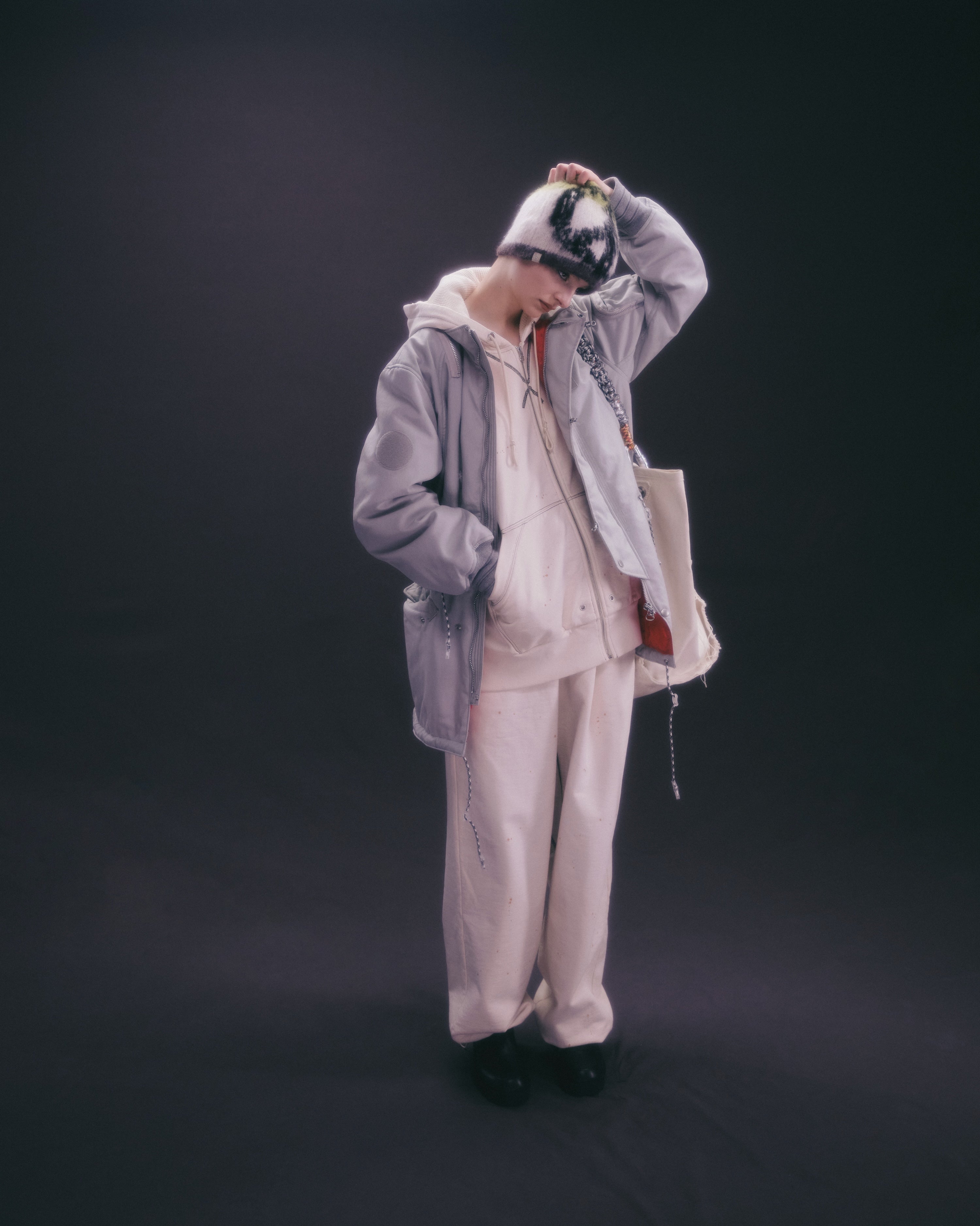 FAF(エフエーエフ)のAGED ZIP UP HOODIE ECRUの通販｜PALETTE art