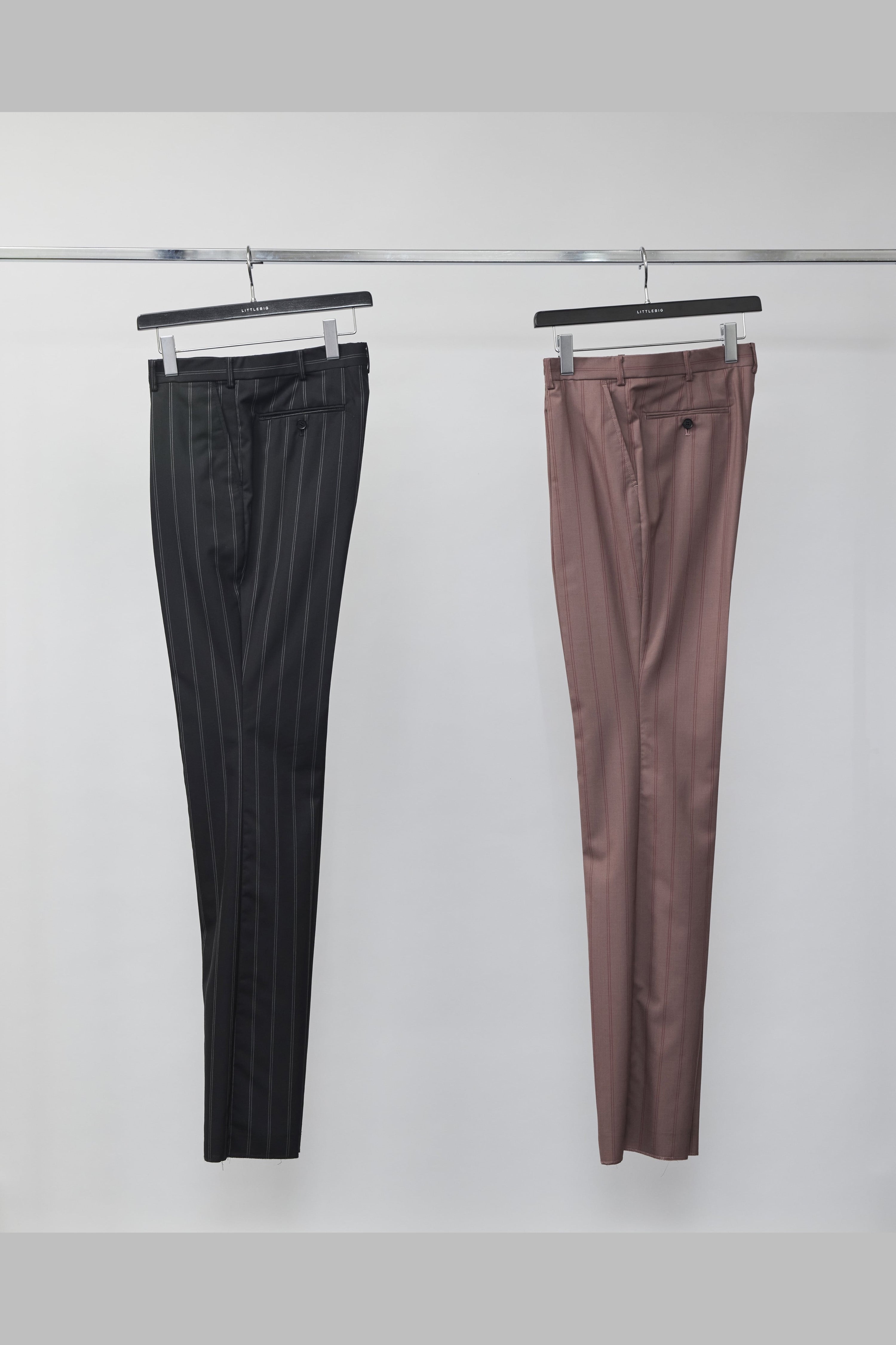 LITTLEBIG(リトルビッグ)のTucked Flare Trousers Black or Pink