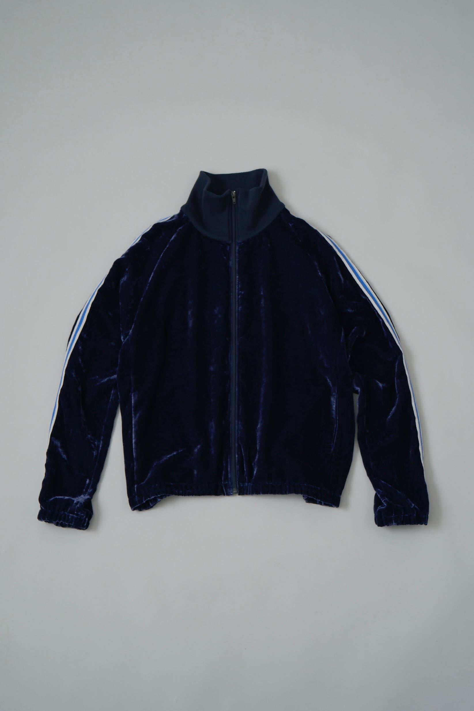 soe(ソーイ)のVelour Track Jacket 