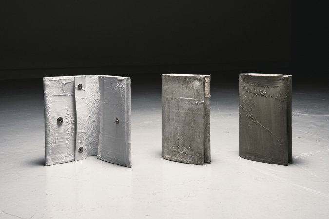 カガリユウスケ(KAGARI YUSUKE)の黒壁二つ折り財布(mw-13)の通販