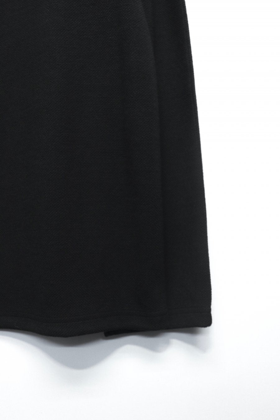 【30%OFF】KONYA  Mockneck Pullover-BLACK
