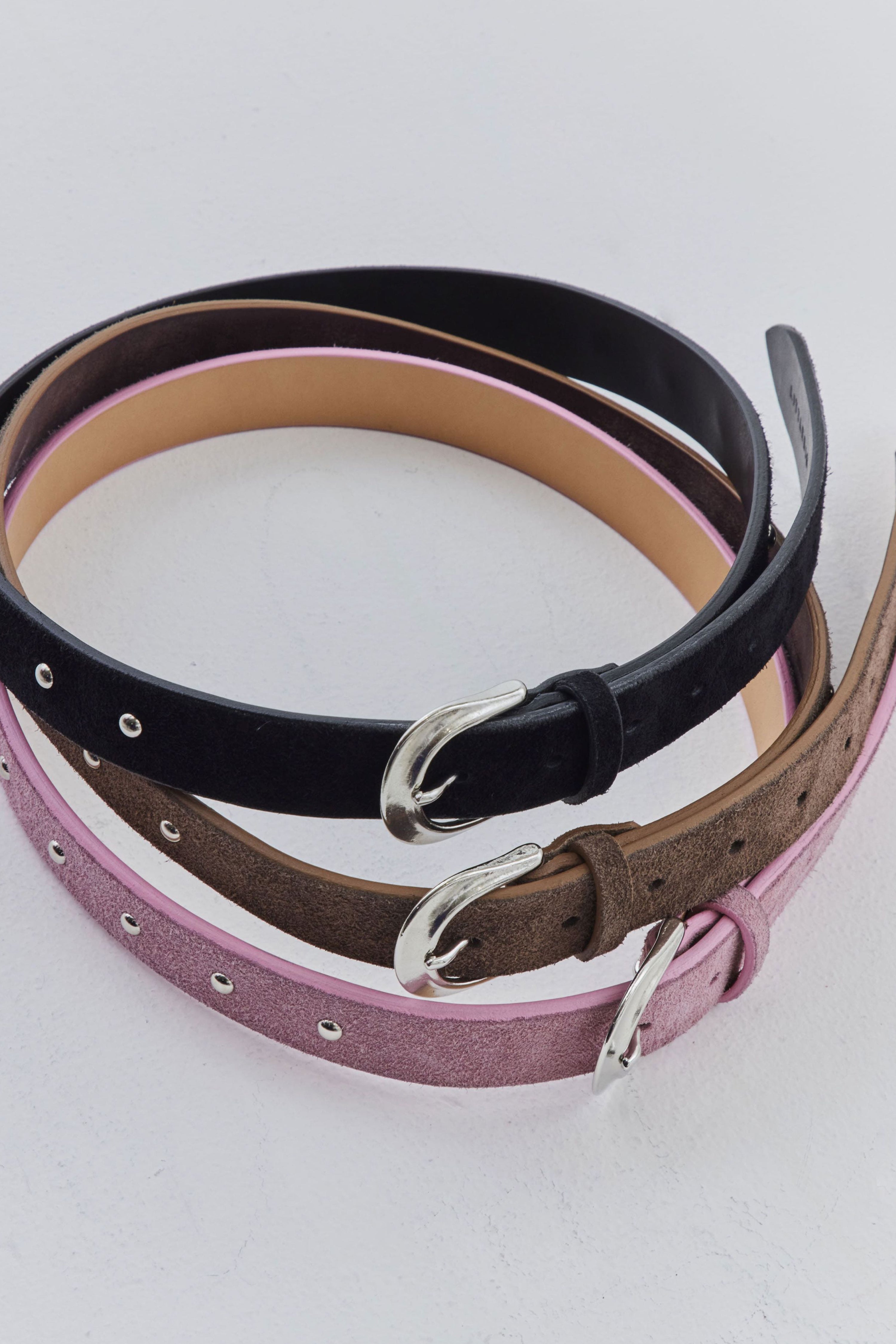 LITTLEBIG(リトルビッグ)のStudded Suede Belt Pink or Blackの通販