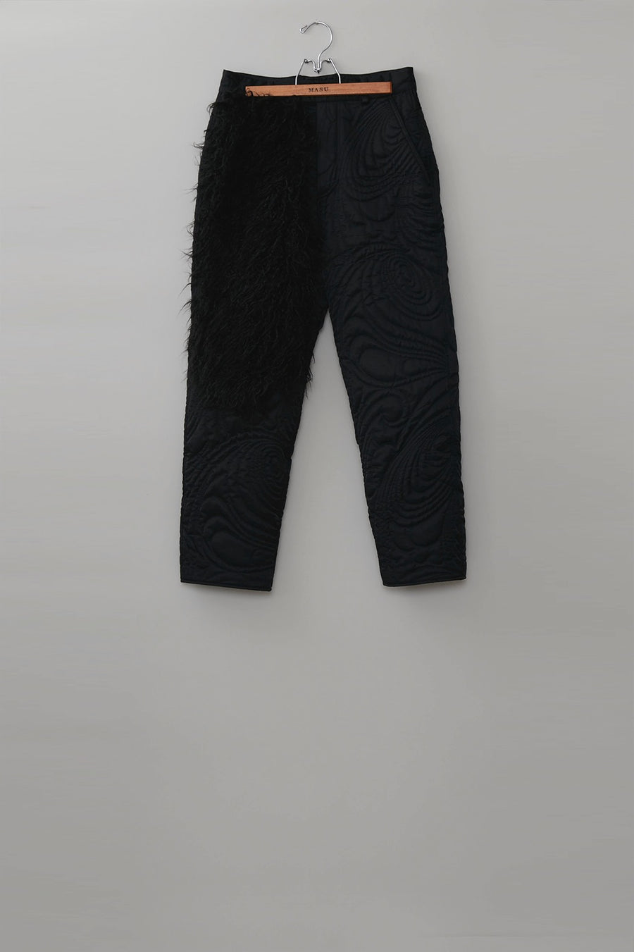 MASU(エムエーエスユー)のPSYCHEDELIC QUILTING TROUSERS BLACKの通販 