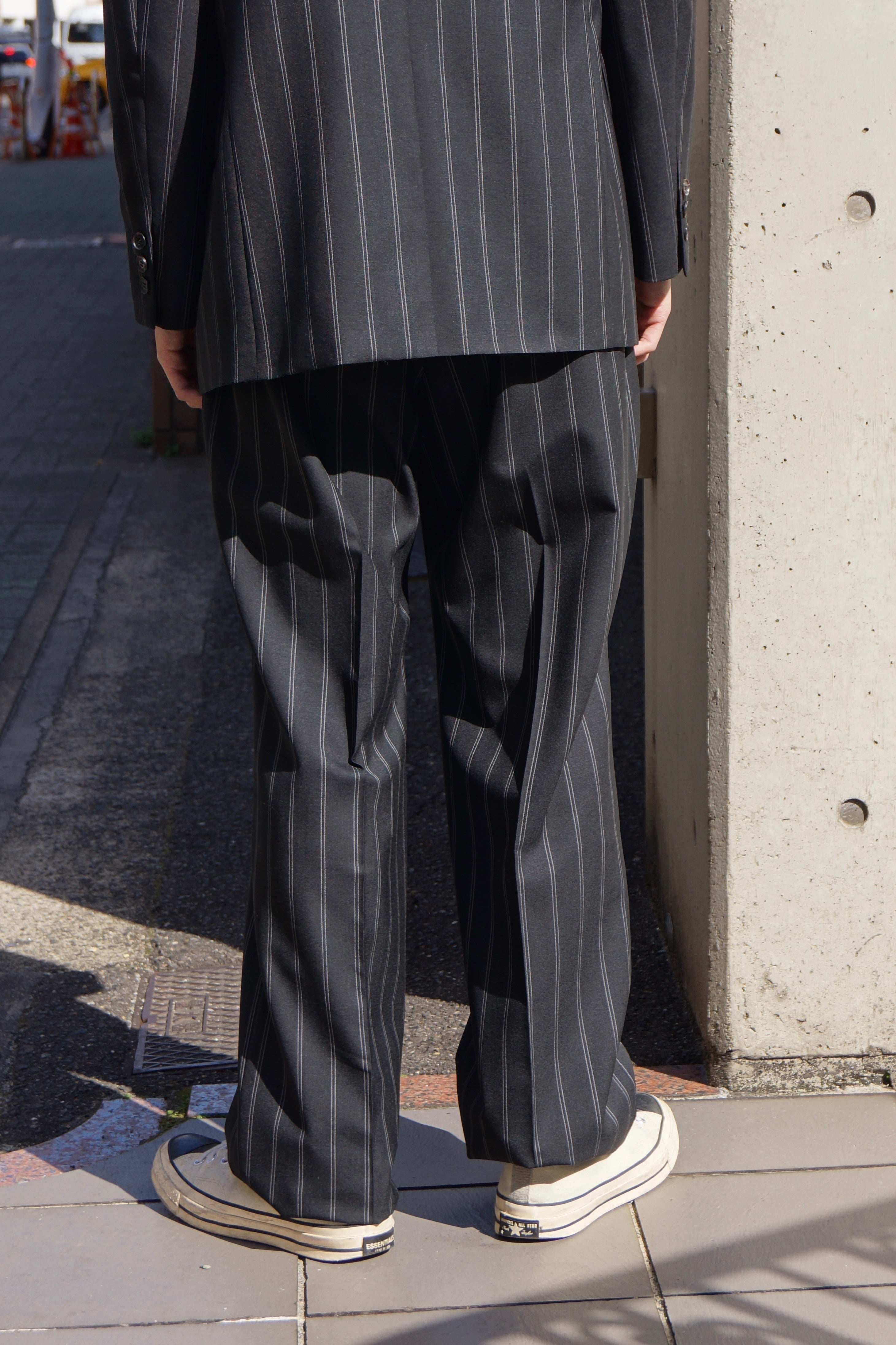 スラックス LITTLEBIG 22ss Tucked Tapered Trousers LITTLEBIG(リトルビッグ)の22ss Tucked Tapered Trousers Pink