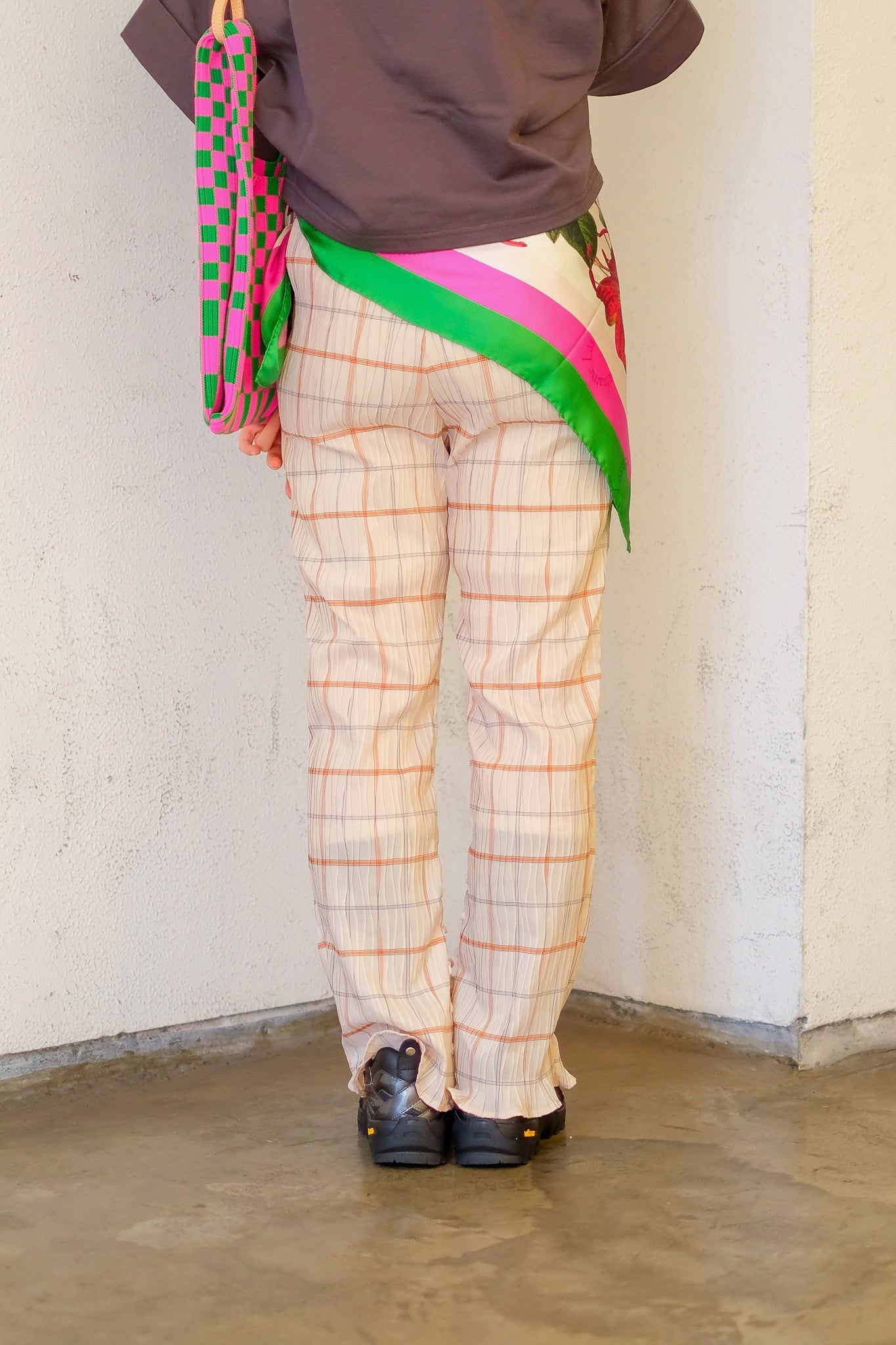 BELPER(ベルパー)のPLEATED PANTS SQUARE CHECK(パンツ)の通販｜PALETTE art aliveのオンラインショップ  – PALETTE art alive ONLINE STORE