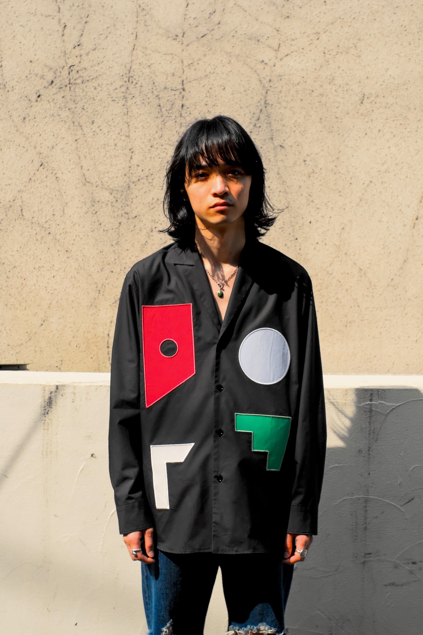 新品68%off soe ジャケット ブルゾン ソーイ シャツ soe(ソーイ)のMotif Patches Shirt Jacket 