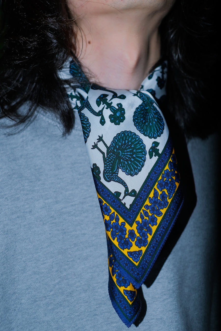 TOGA VIRILIS  Print scarf(WHITE)