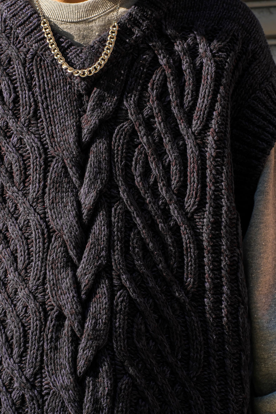 TOGA VIRILIS  Cable knit vest(NAVY)