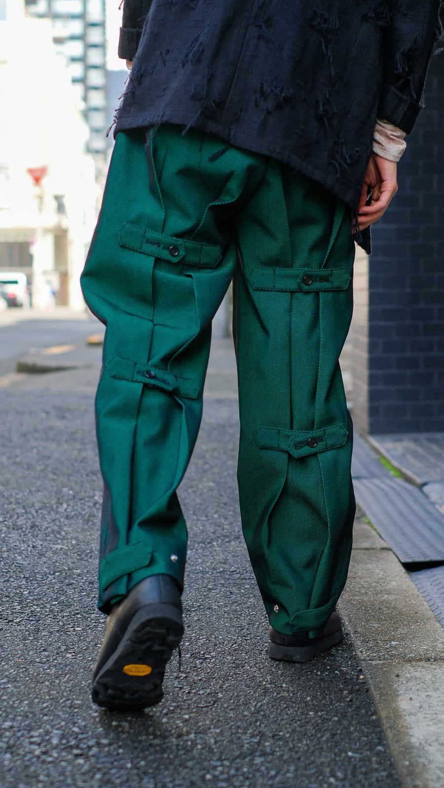 SYU.HOMME/FEMM(シュウオムフェム)のNu bontage pants-Greenの通販