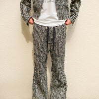 MASU(エムエーエスユー)のSTAR JACQUARD FLARE PANTS BLACKの通販