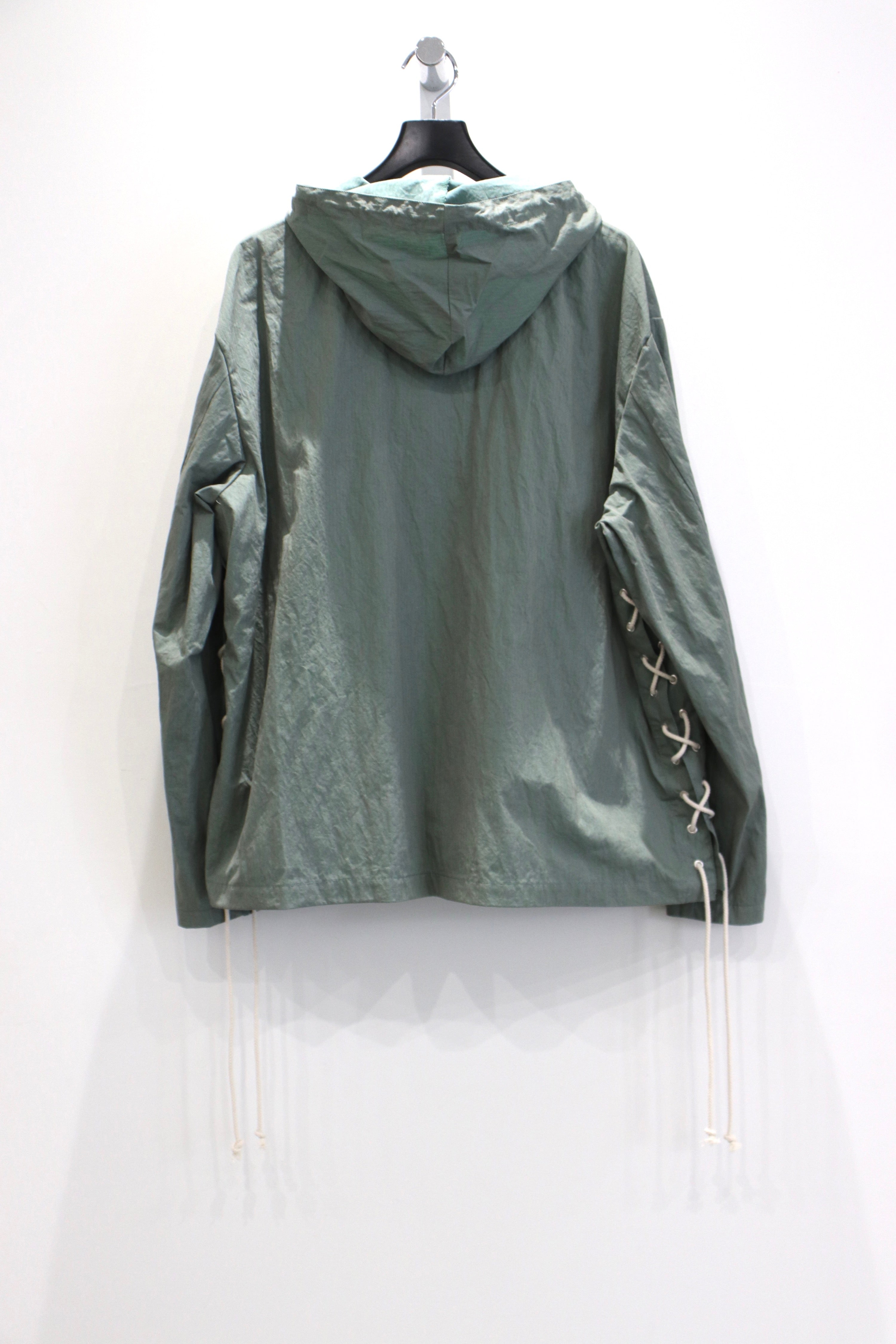 Urig（ウーリッヒ）のCNC LACE UP ANORAK VIRIDIANの通販｜PALETTE art 