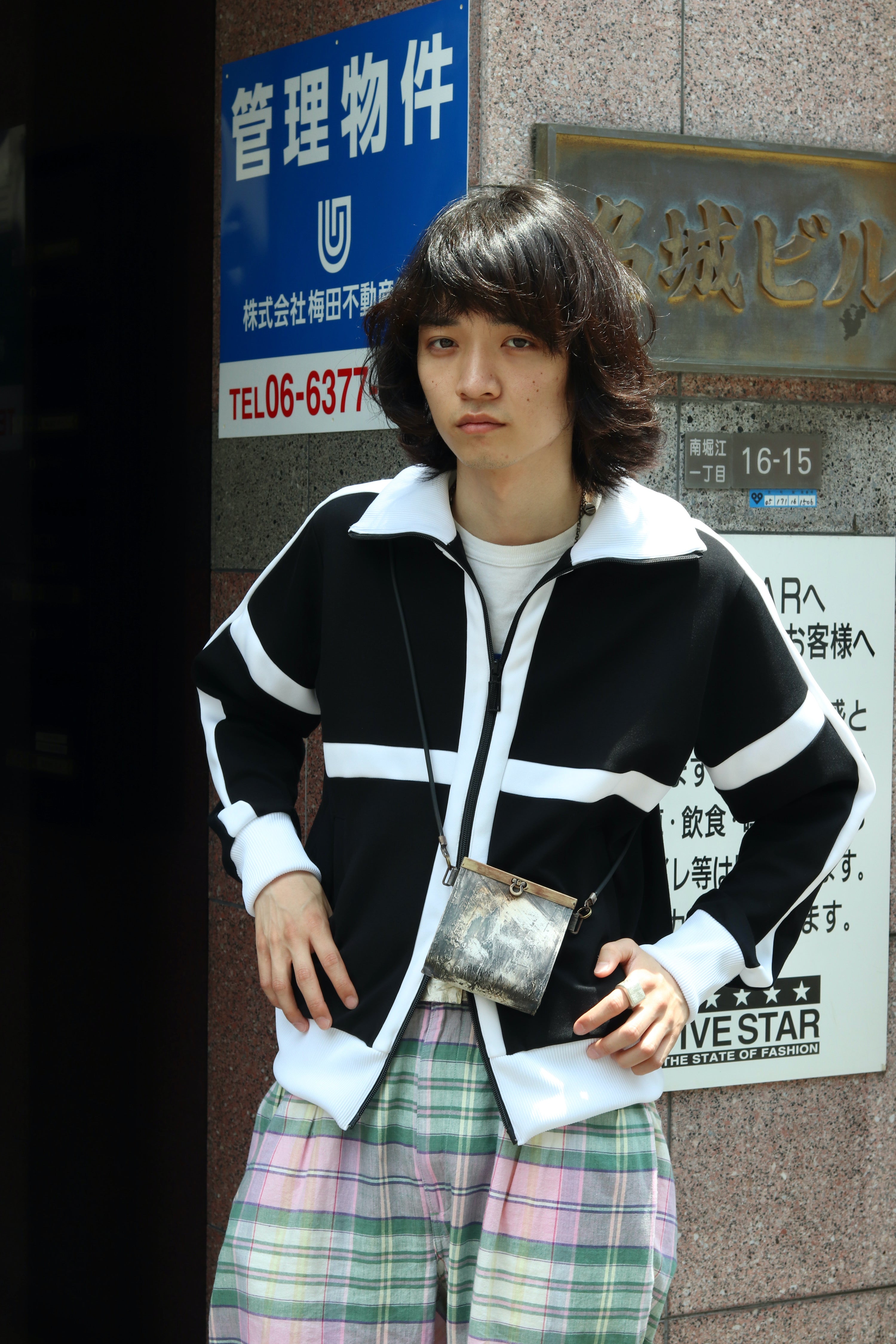 カガリユウスケ(KAGARI YUSUKE)の都市型迷彩のラッチウォレットの通販 