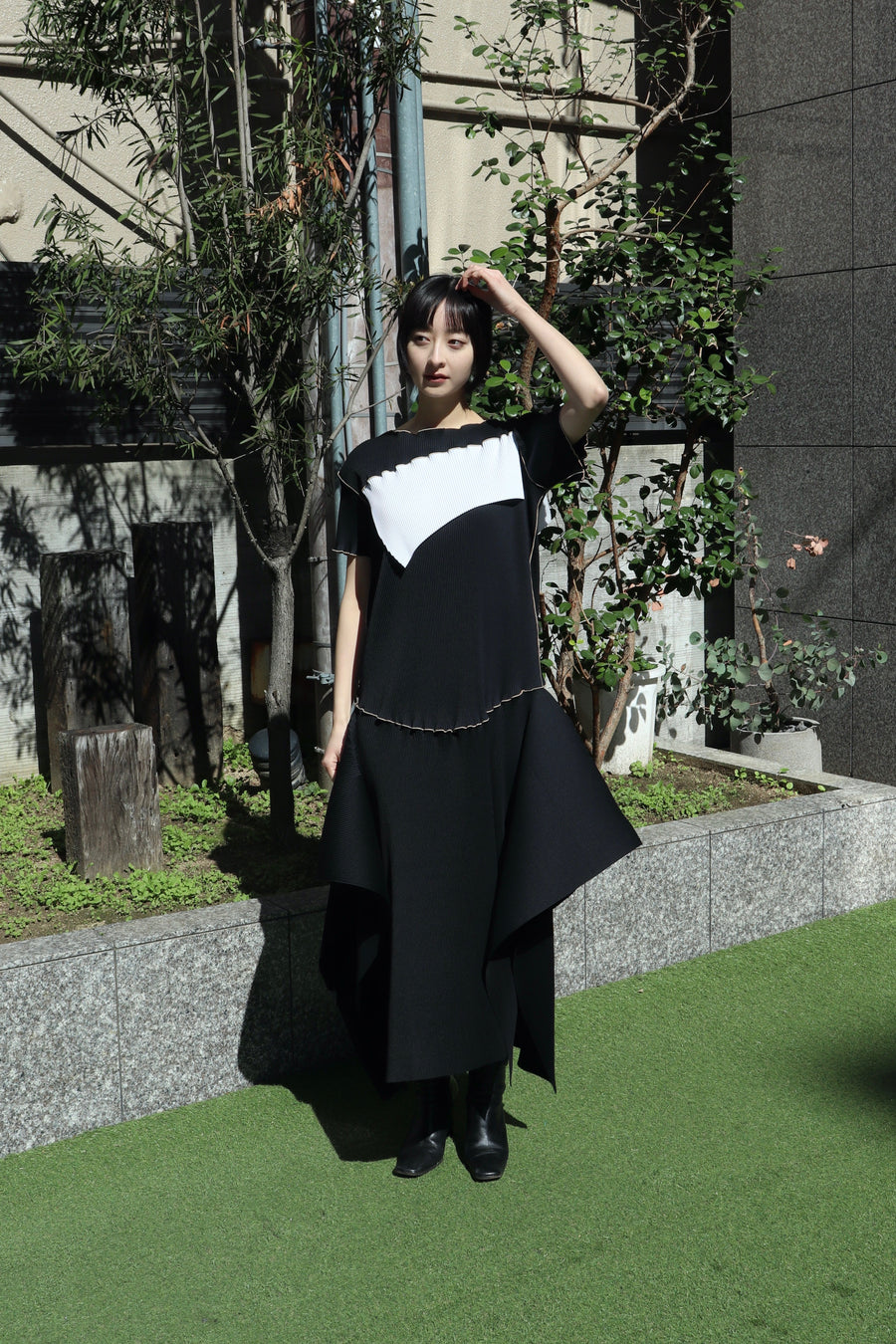 kotohayokozawa  Short sleeve dress(BLACK)