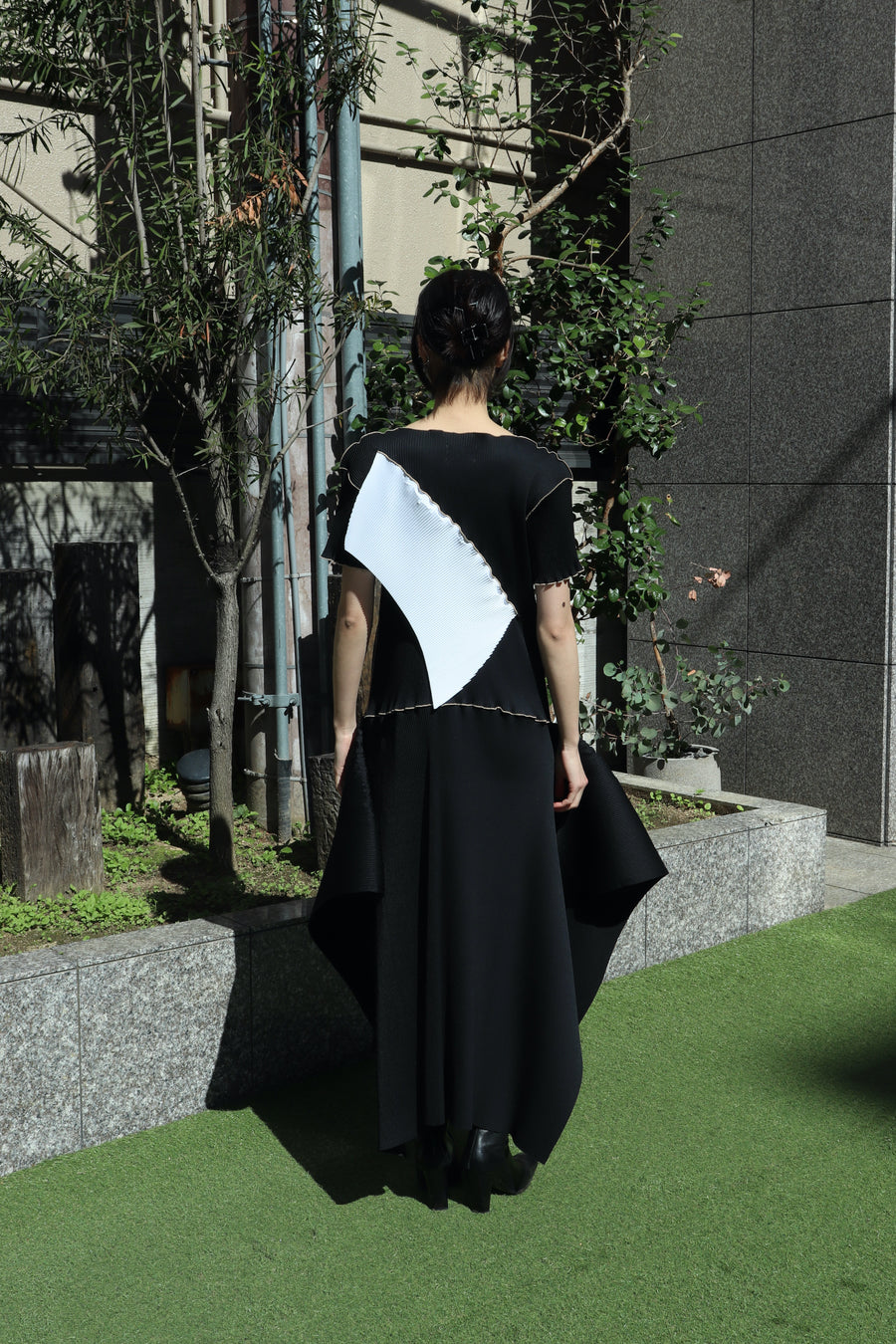 kotohayokozawa  Short sleeve dress(BLACK)