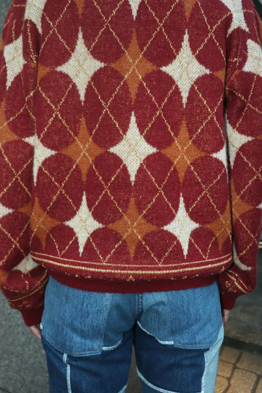 Taiga Igari  Diamond V-neck Sweater(Garnet)