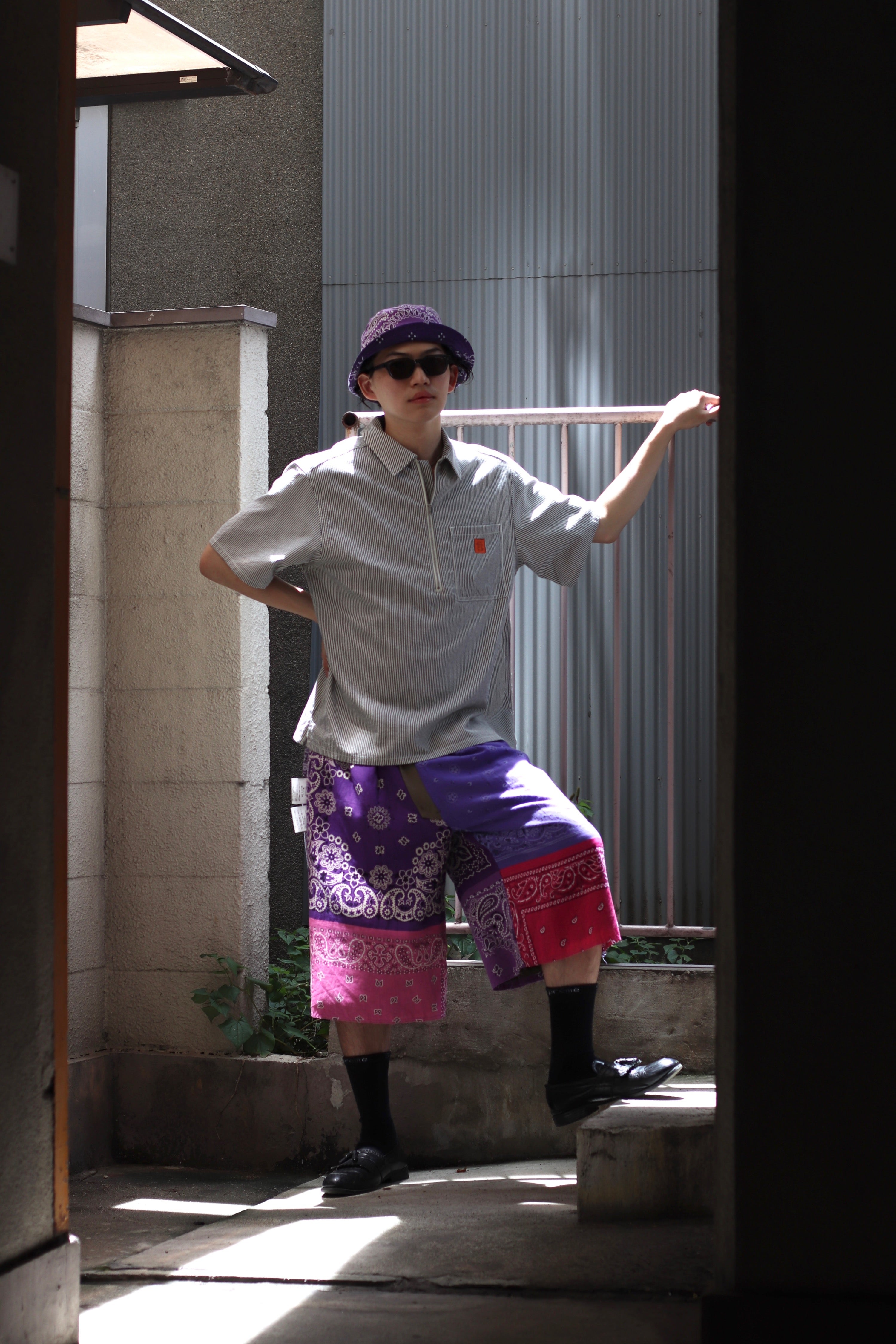 Children of the discordance(チルドレン オブ ザ ディスコーダンス)のVINTAGE BANDANA WIDE SHORT  PANTS KHAKI(パンツ)の通販 | PALETTE art alive オンラインショップ – PALETTE art alive  ONLINE STORE