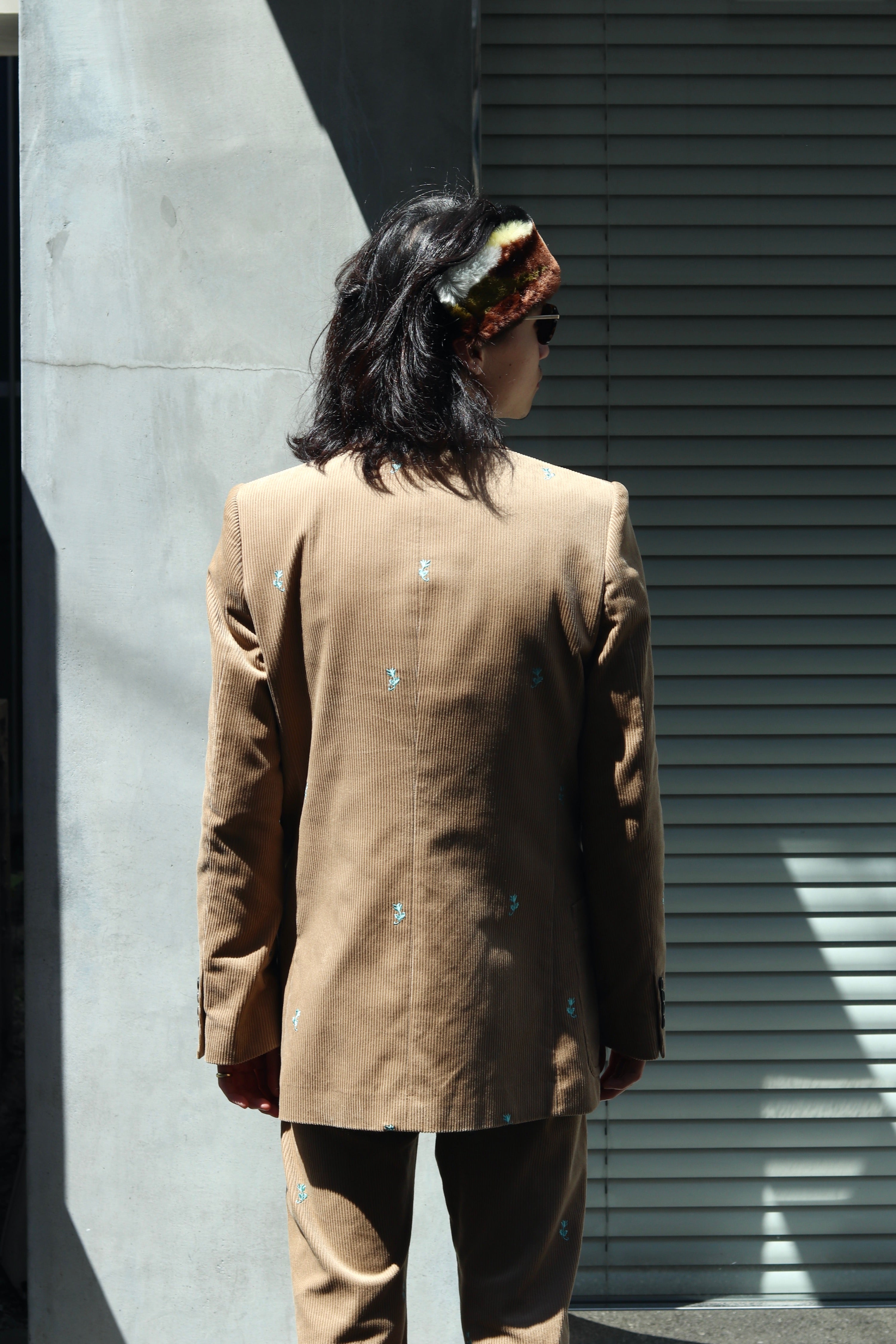 MASU(エムエーエスユー)のWIDE LAPEL TAILORED JACKET BEIGEの通販｜PALETTE art  aliveのオンラインショップ – PALETTE art alive ONLINE STORE