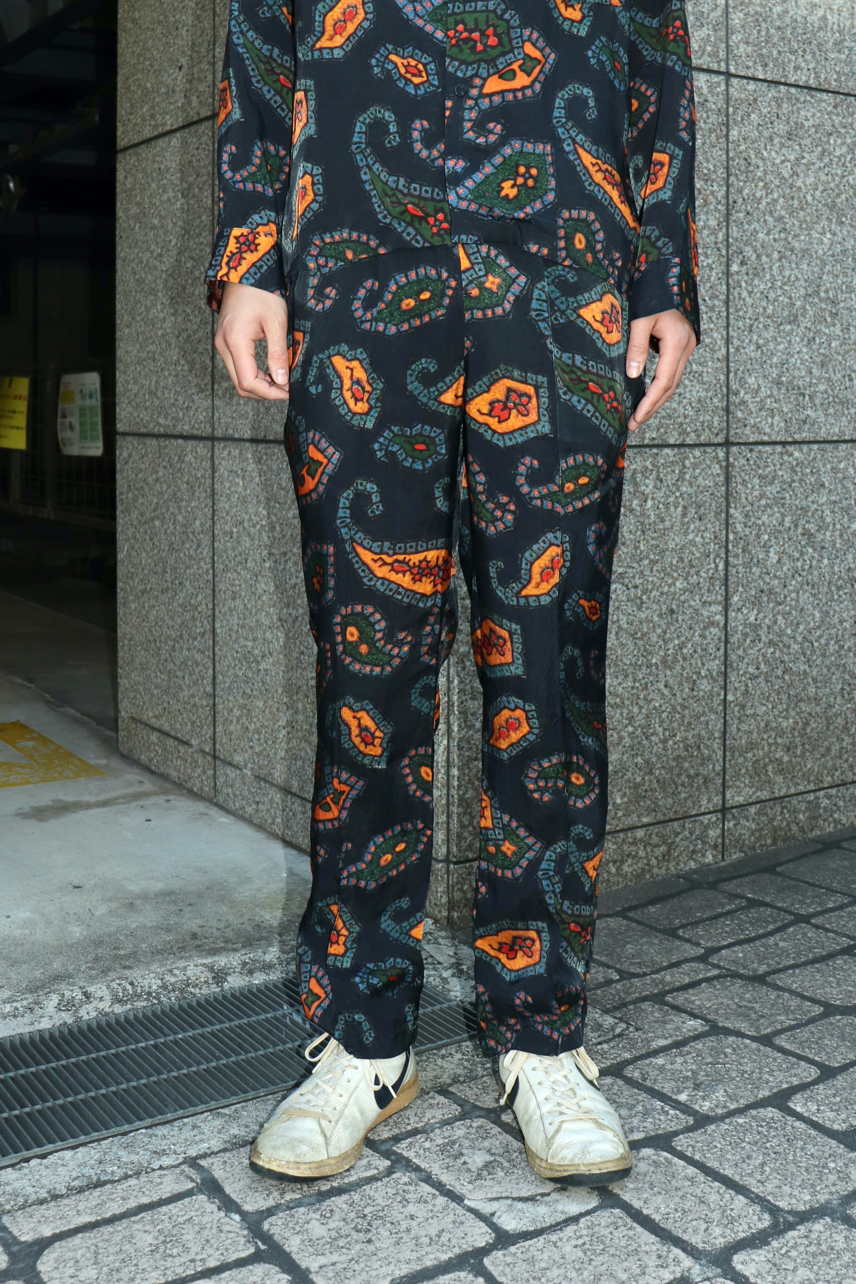 TOGA VIRILIS(トーガ ビリリース)のInner print pants NAVYの通販